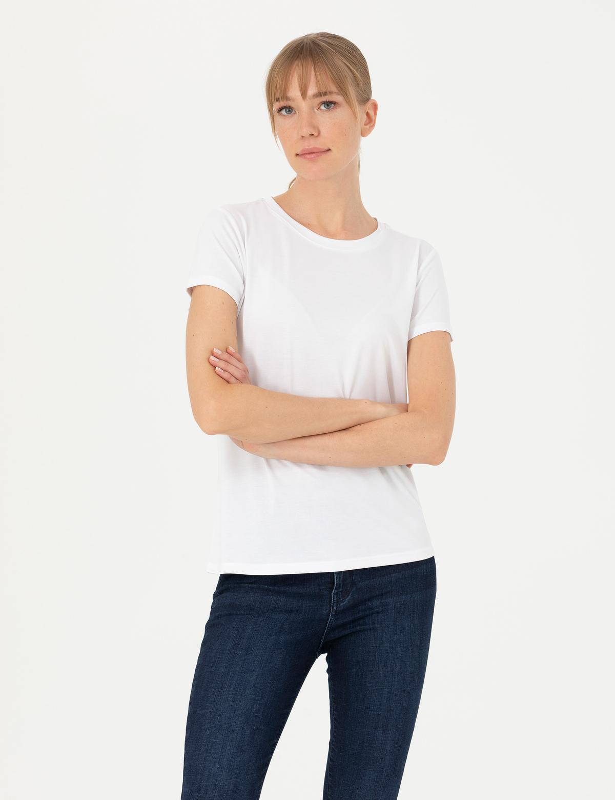 Beyaz Regular Fit Basic Tişört