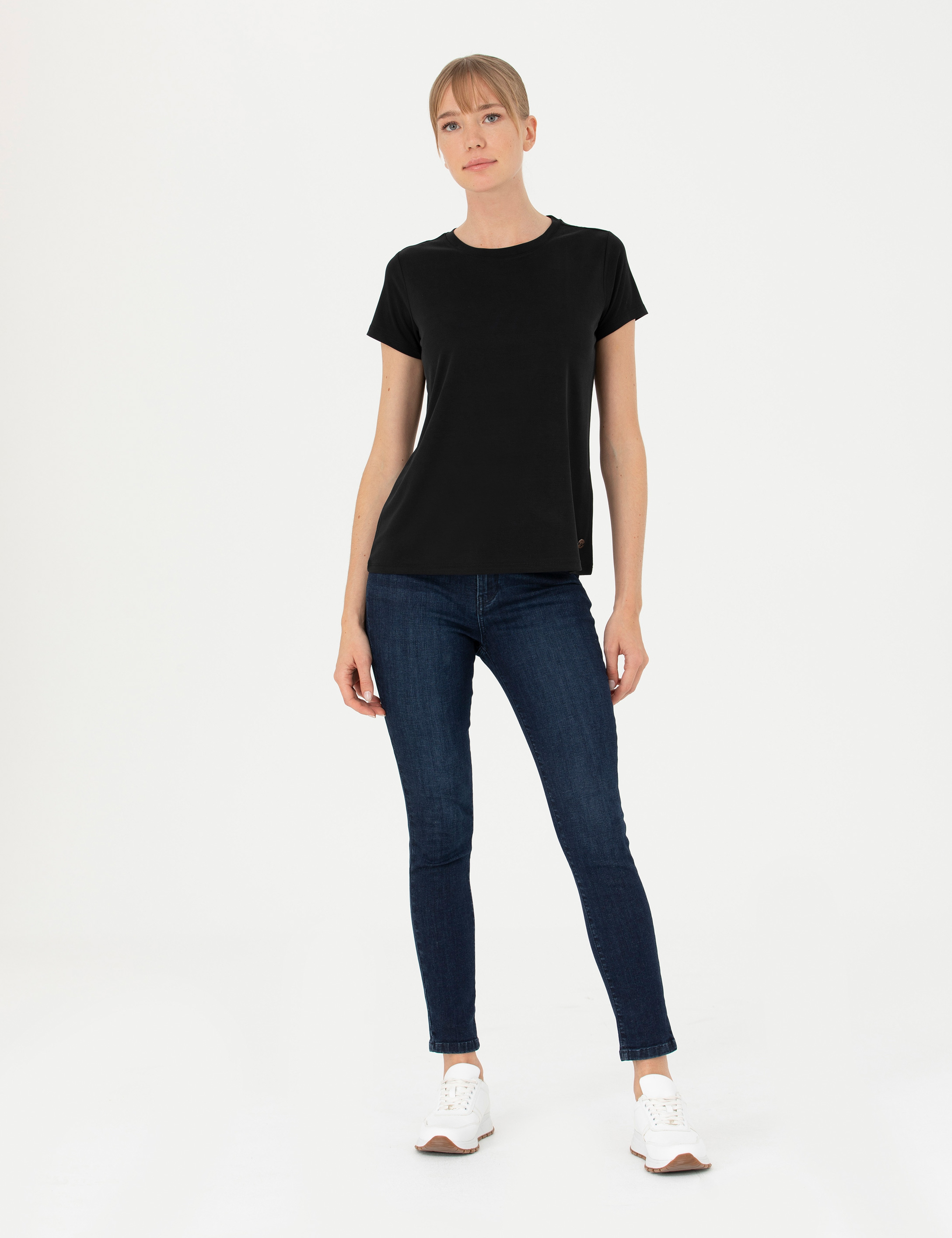 Siyah Regular Fit Basic Tişört
