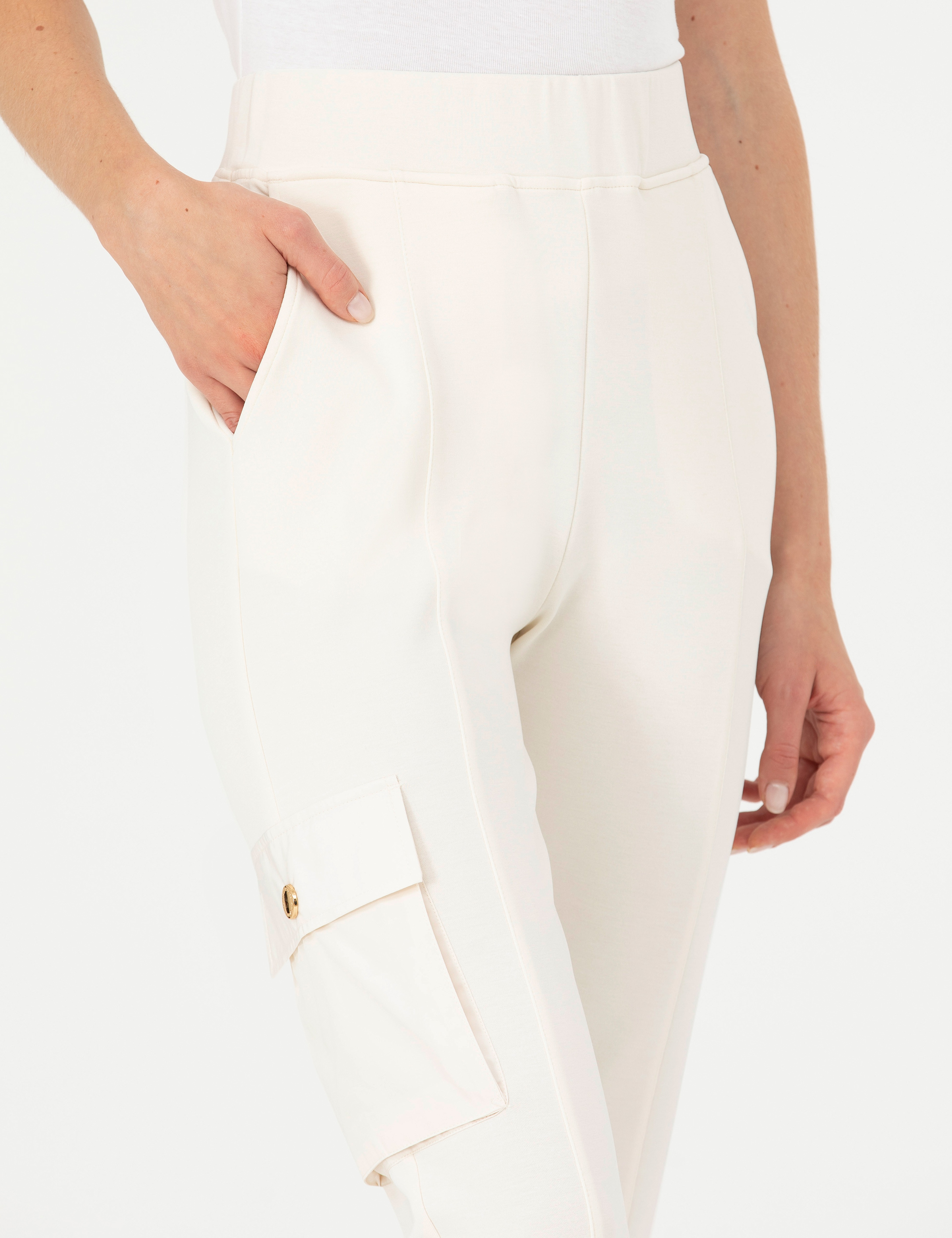 Krem Regular Fit Eşofman Altı - Image 5