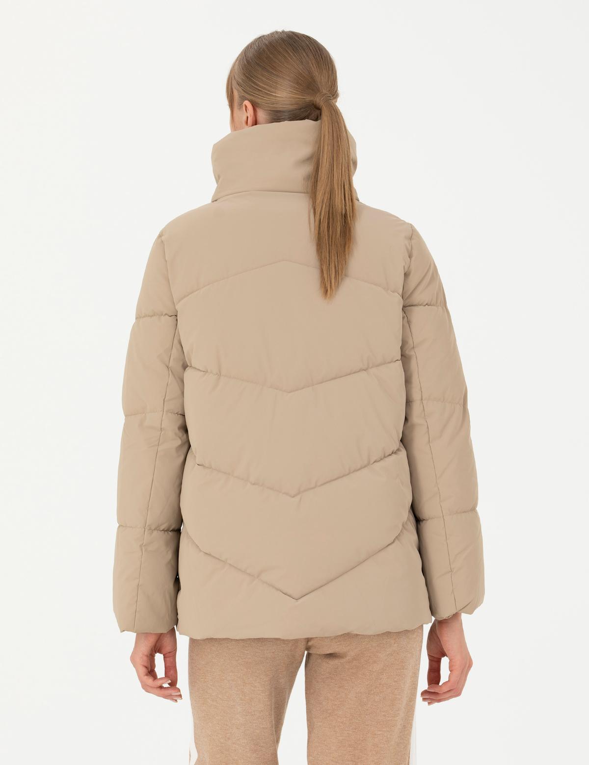 Kum Mont - 50272234029