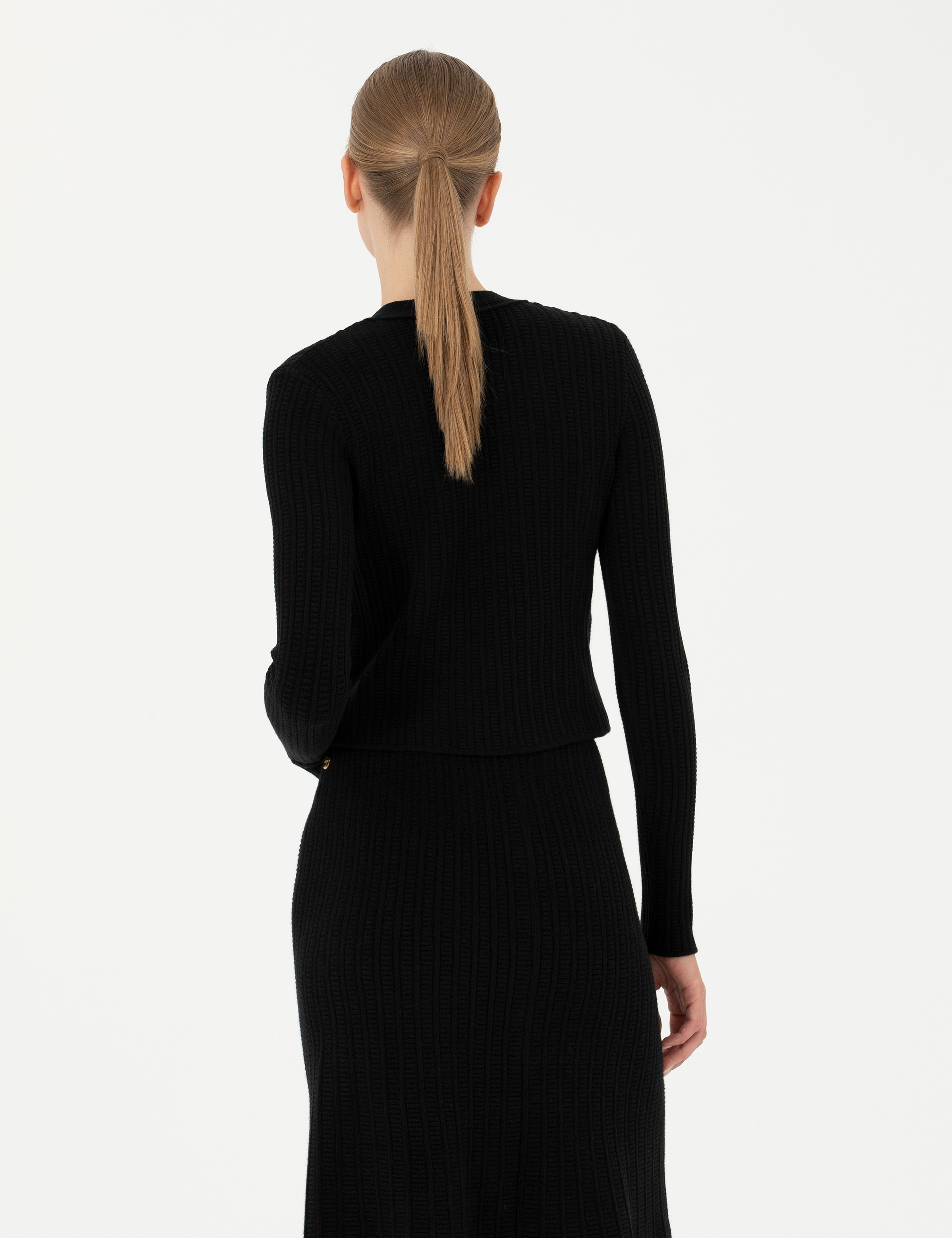 Siyah Ex Slim Fit V Yaka Kazak - Image 5