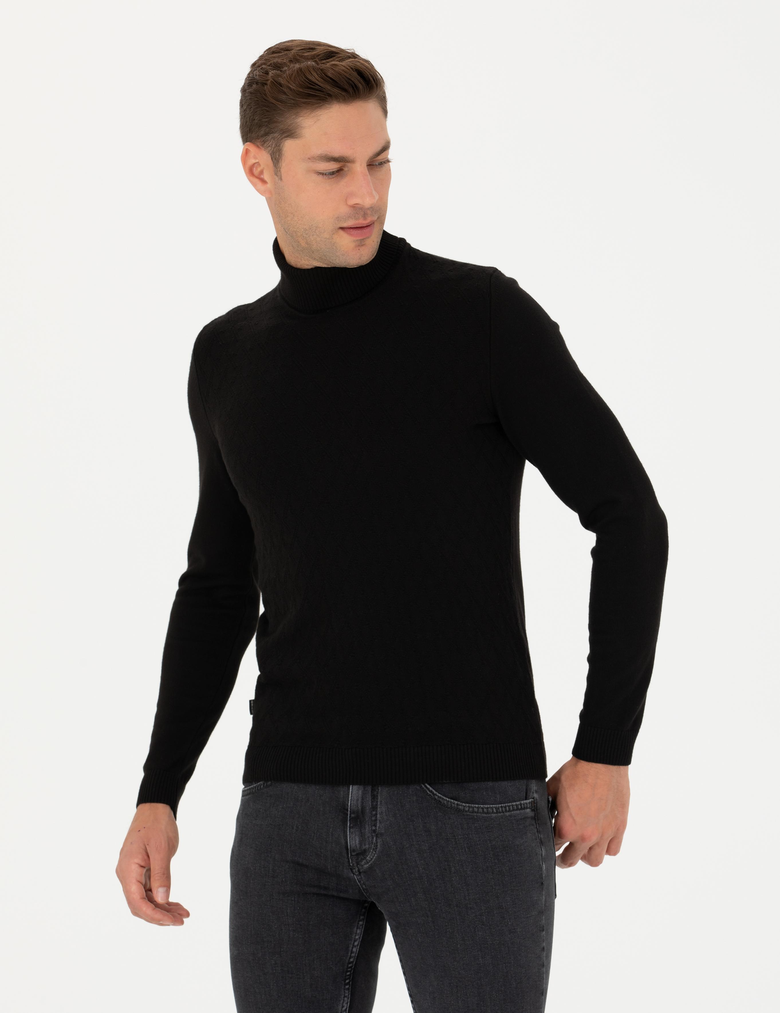 Siyah Slim Fit Balıkçı Yaka Triko Kazak