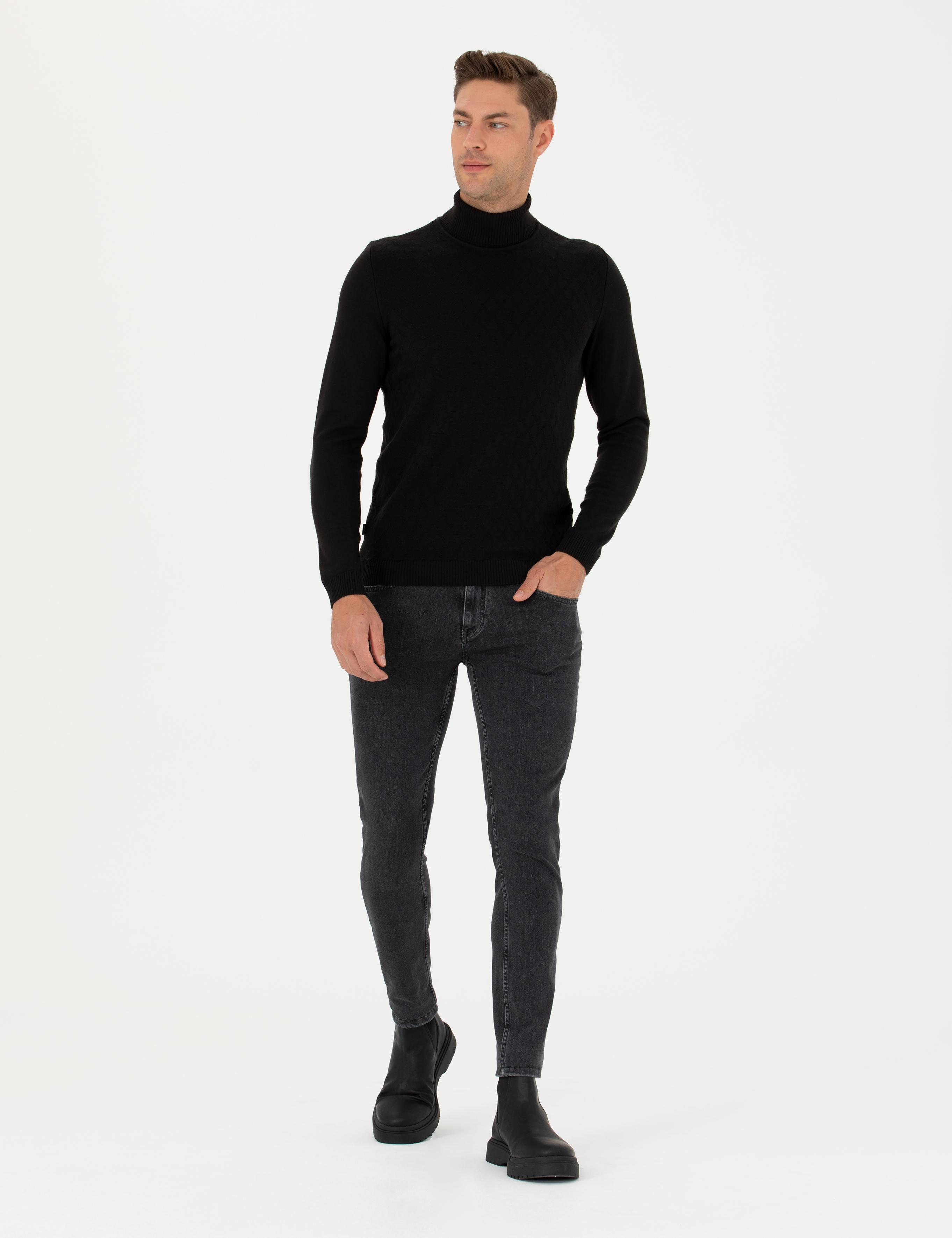 Siyah Slim Fit Balıkçı Yaka Triko Kazak