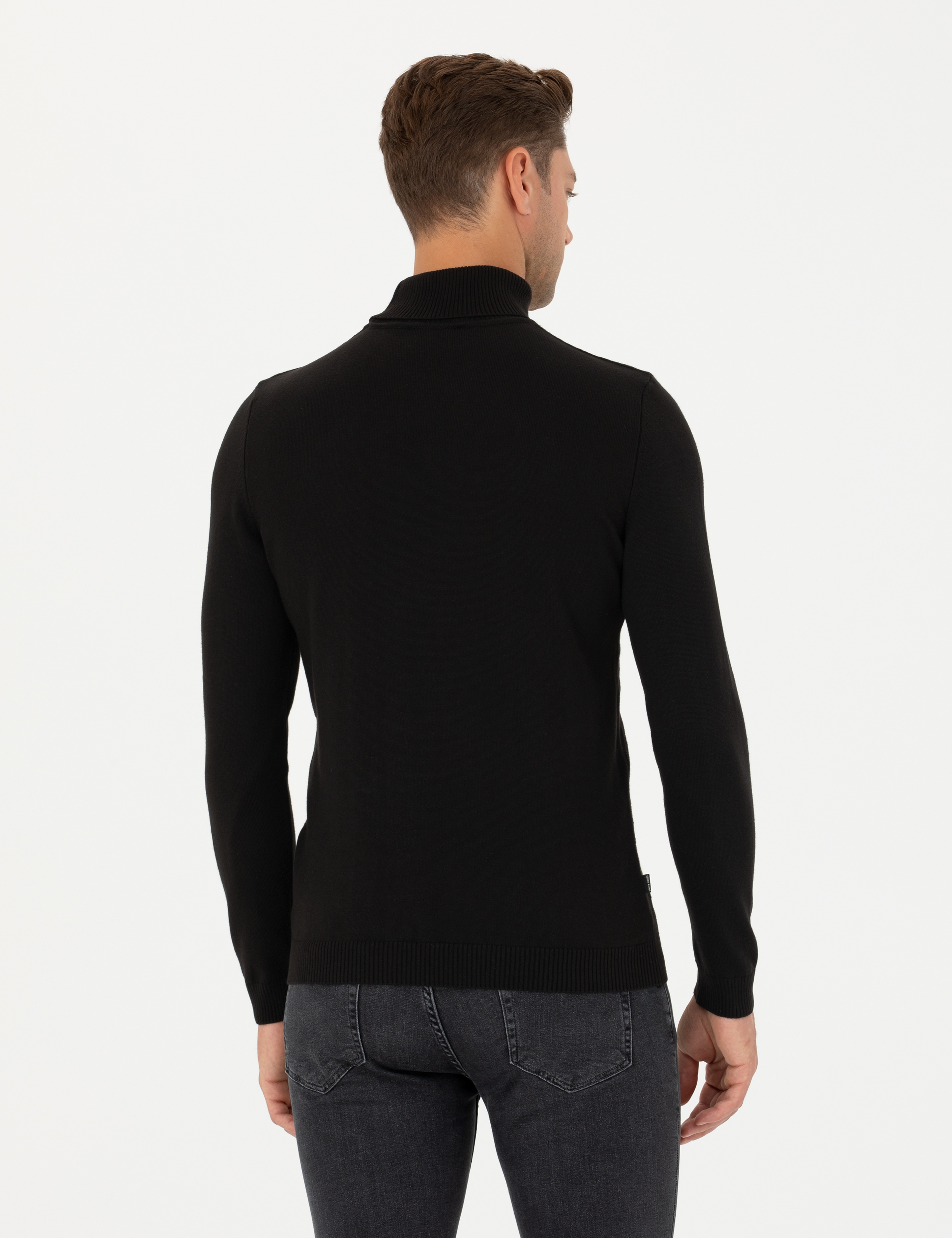 Siyah Slim Fit Balıkçı Yaka Triko Kazak - Image 6