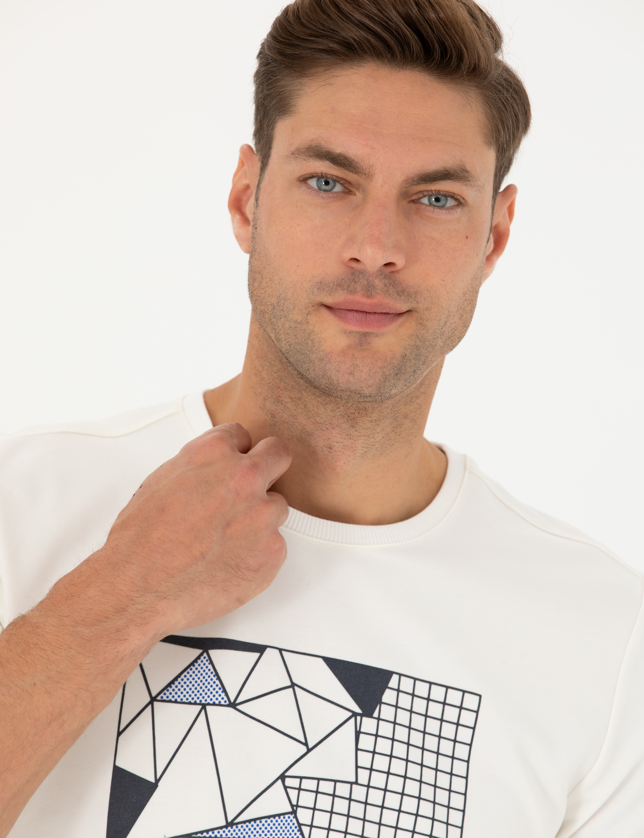 Ekru Regular Fit Sweatshirt - Image 3