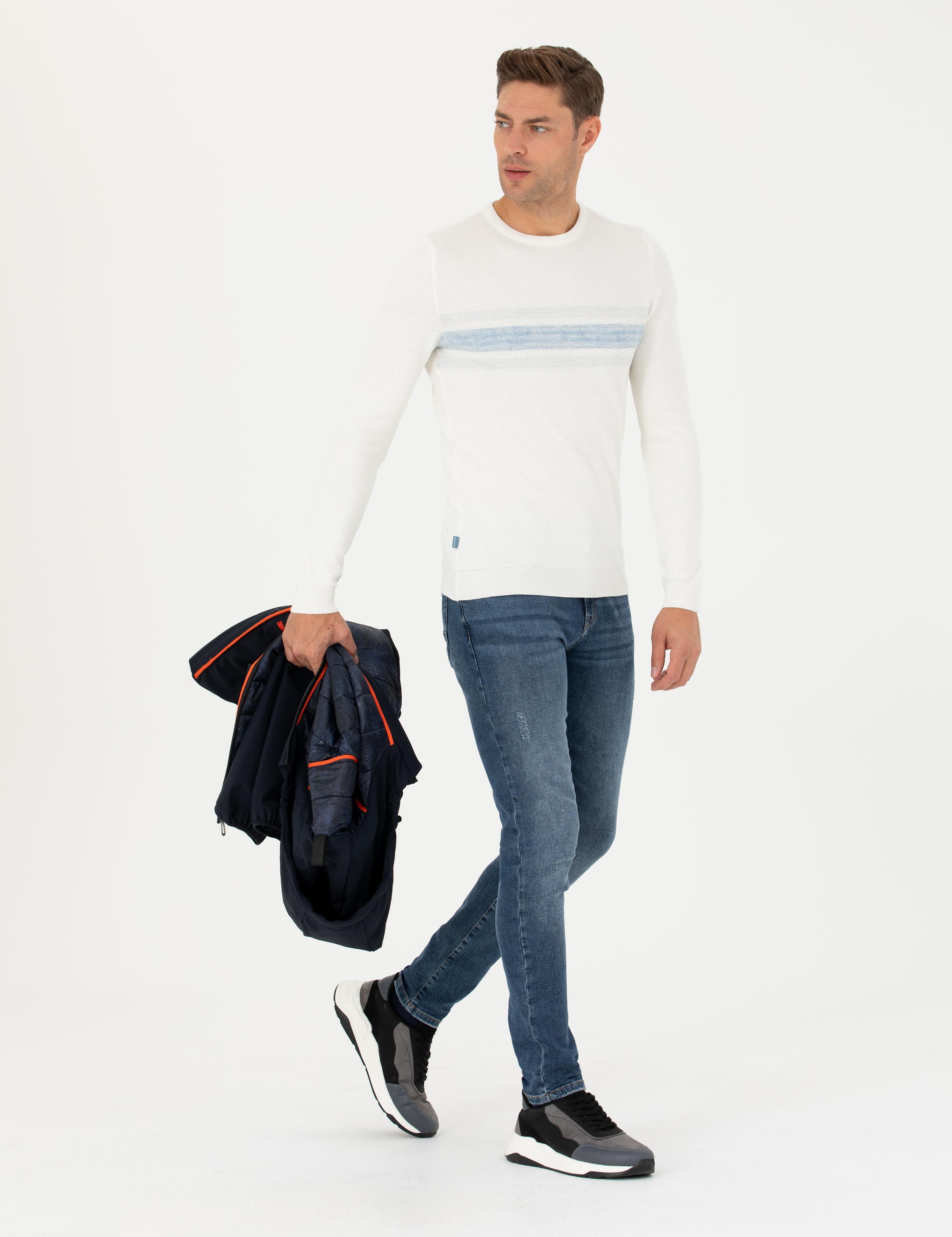 Ekru Slim Fit Bisiklet Yaka Triko Kazak