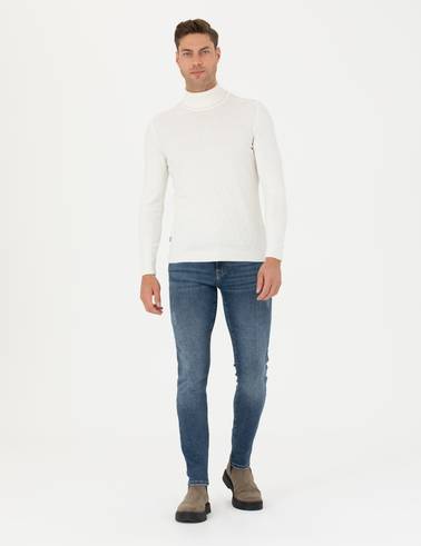 Ekru Slim Fit Balıkçı Yaka Triko Kazak