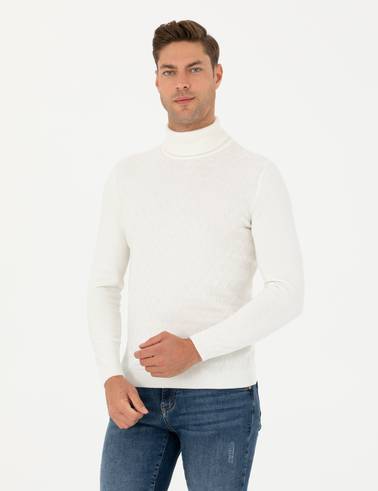 Ekru Slim Fit Balıkçı Yaka Triko Kazak