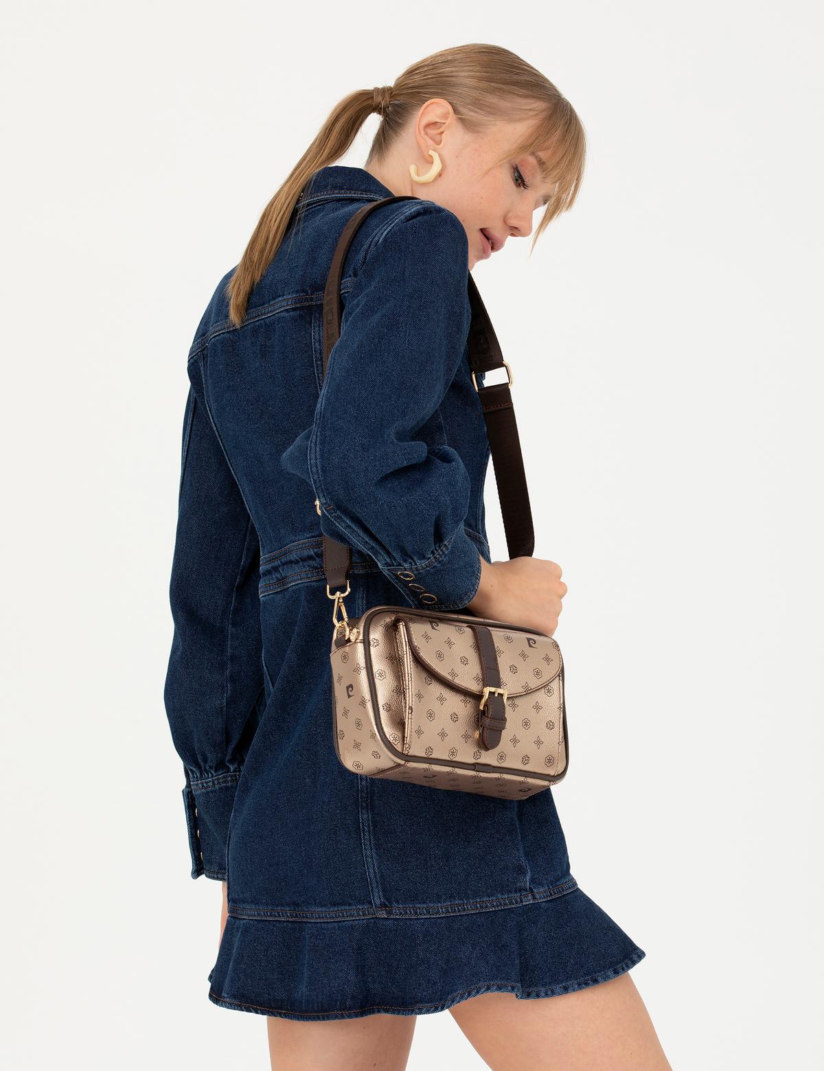 Altın Çapraz Çanta