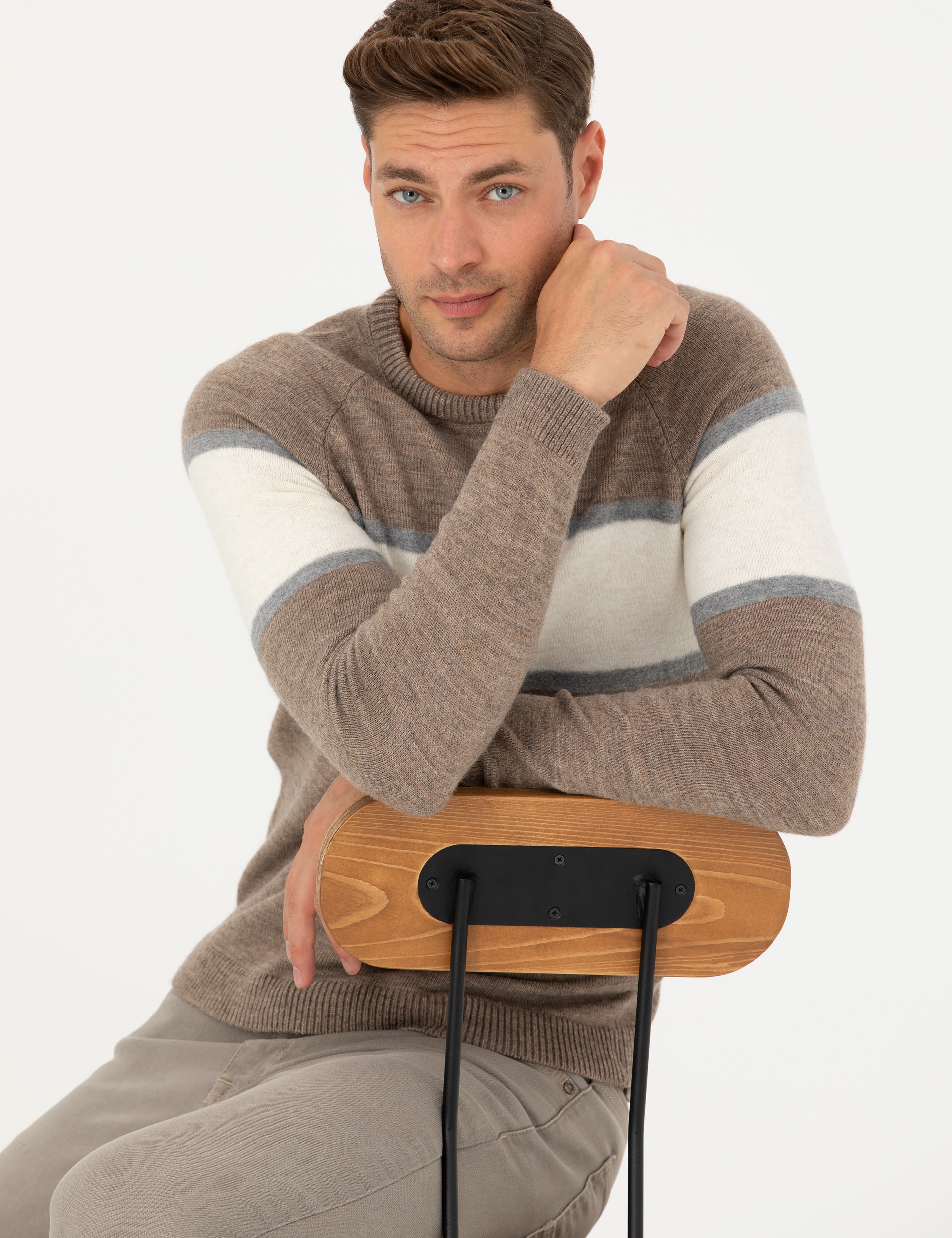 Kum Melanj Slim Fit Bisiklet Yaka Triko Kazak - Image 1