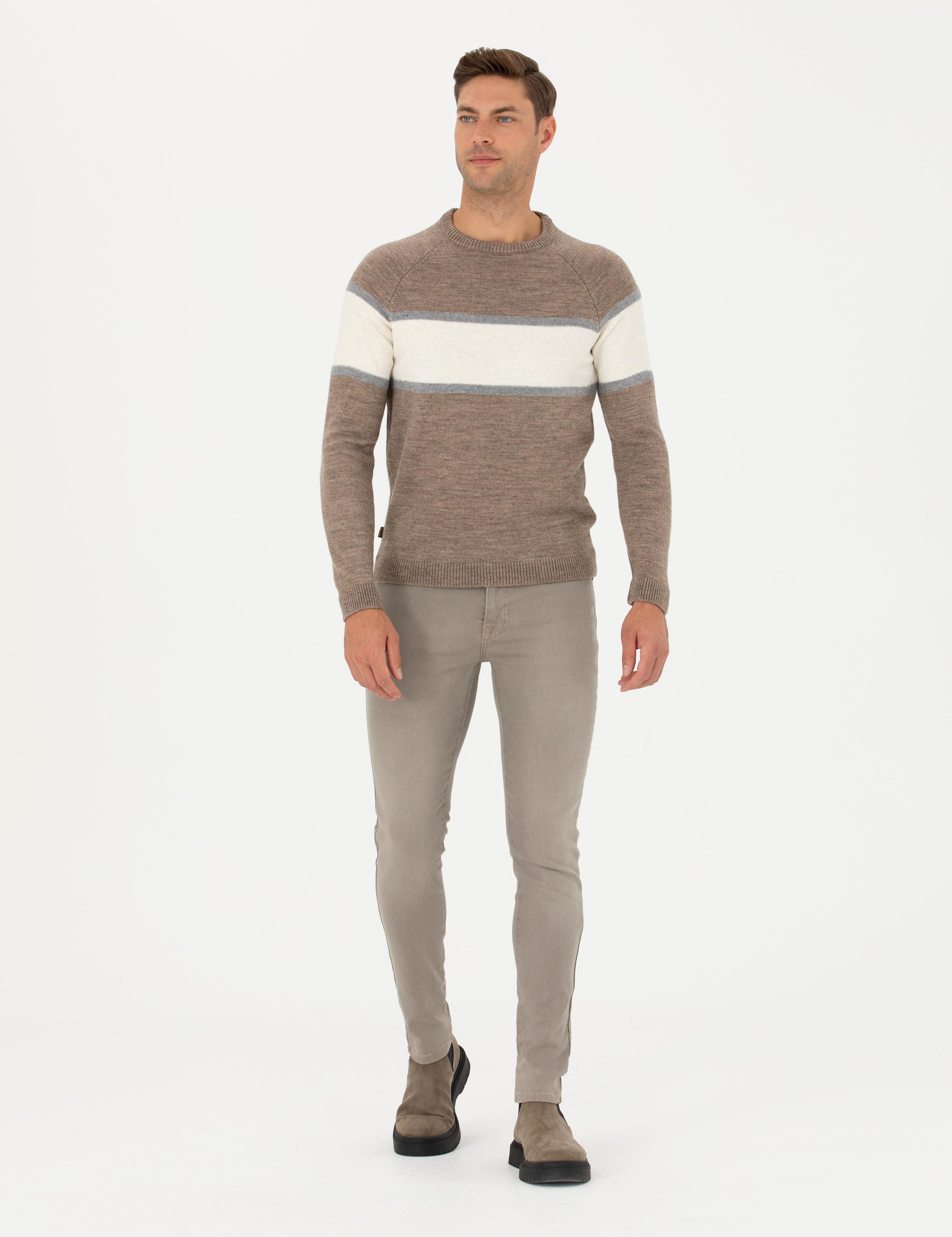 Kum Melanj Slim Fit Bisiklet Yaka Triko Kazak