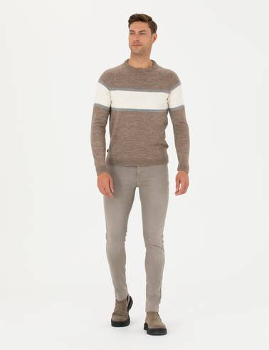 Kum Melanj Slim Fit Bisiklet Yaka Triko Kazak