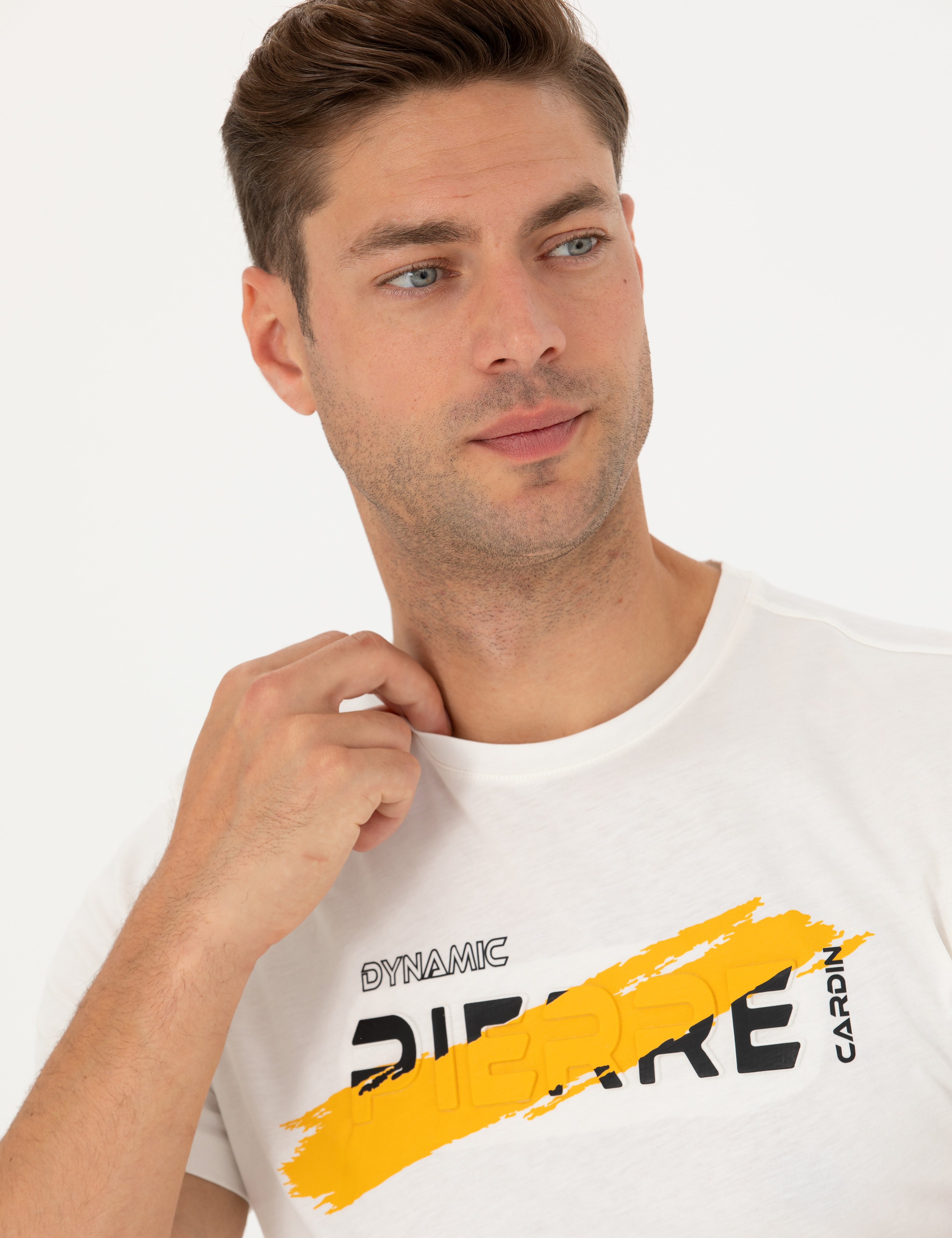 Ekru Slim Fit %100 Pamuk Bisiklet Yaka Tişört