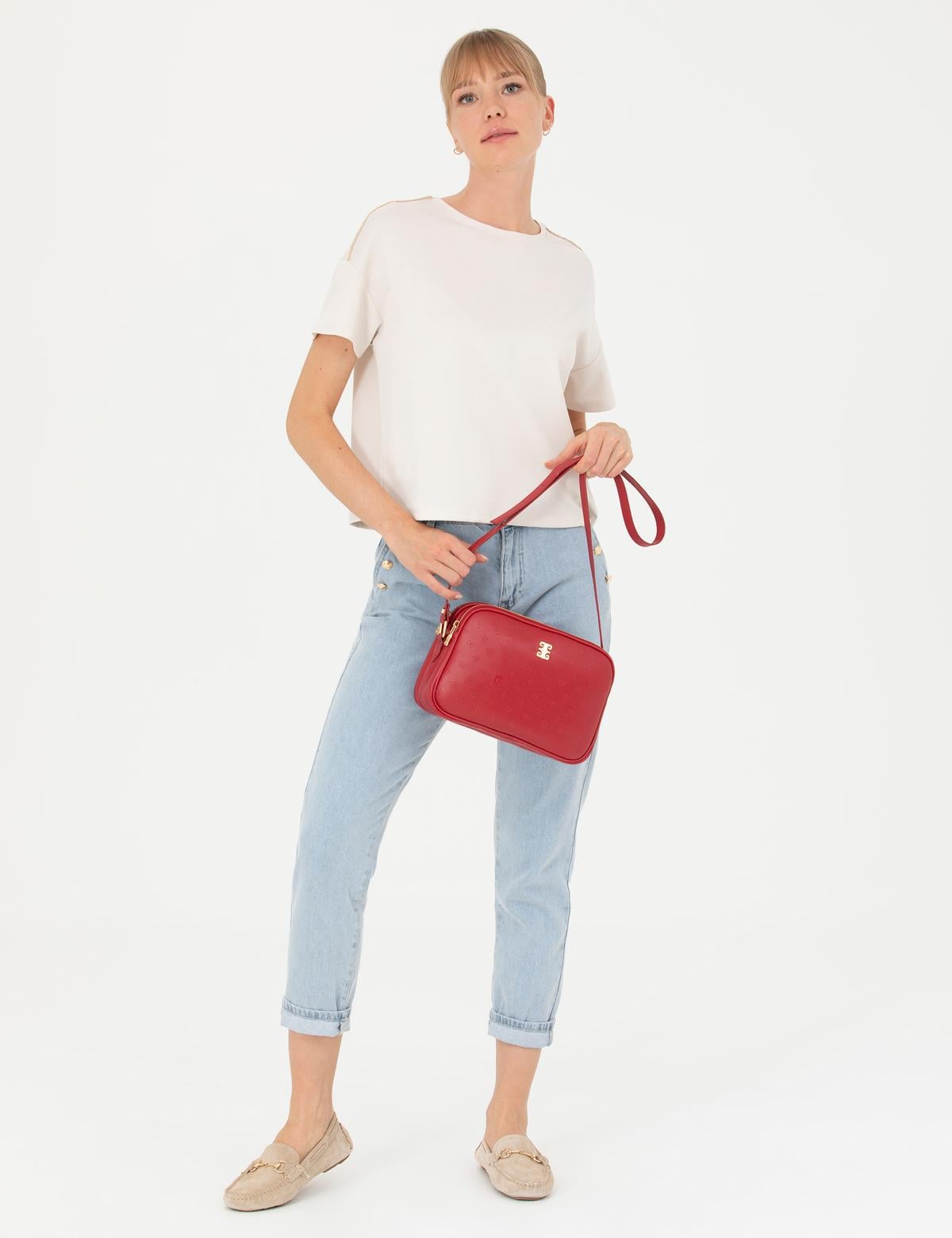 Kırmızı Çapraz Çanta