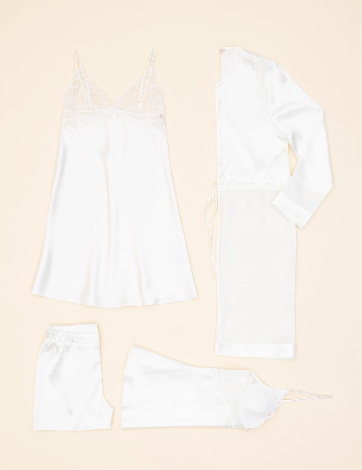 Ekru Saten 4'lü Çeyiz Seti