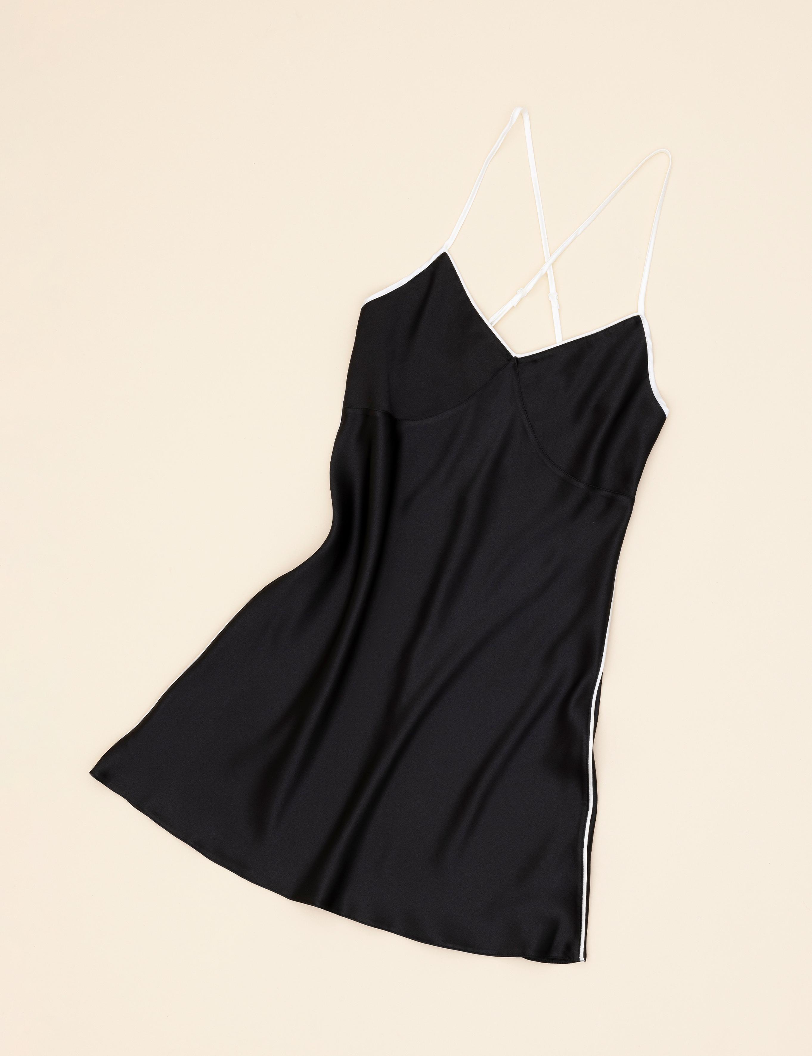 Siyah Saten 4'lü Çeyiz Seti