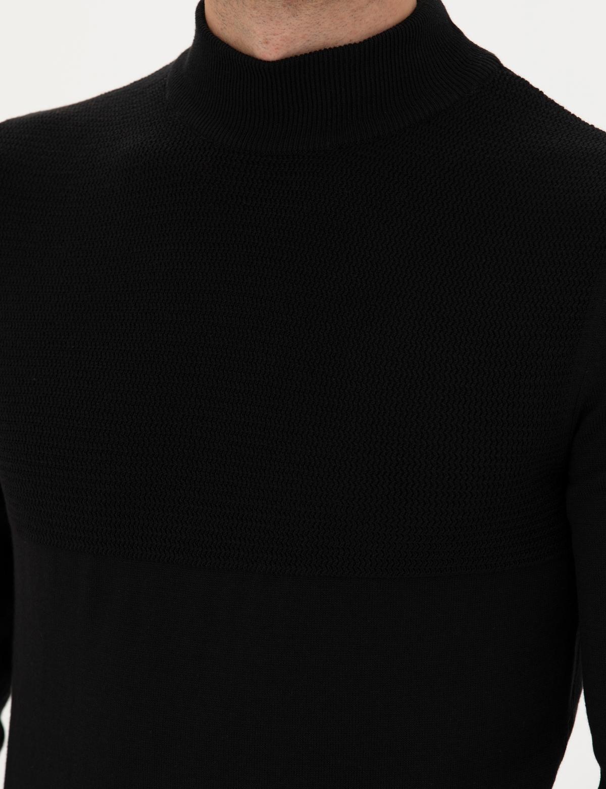 Siyah Slim Fit Yarım Balıkçı Yaka Triko Kazak - 50281844001