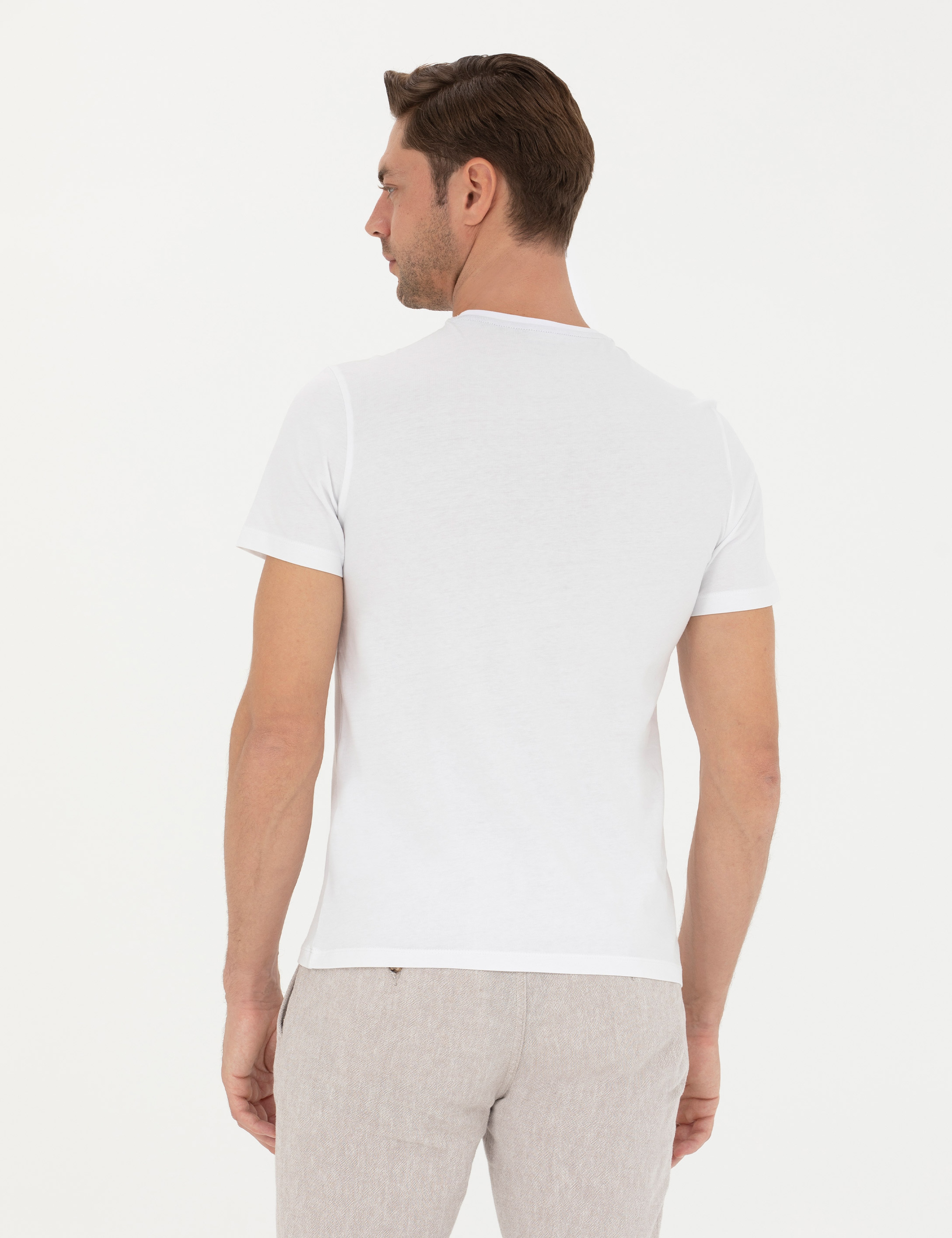 Beyaz Slim Fit %100 Pamuk Bisiklet Yaka Tişört