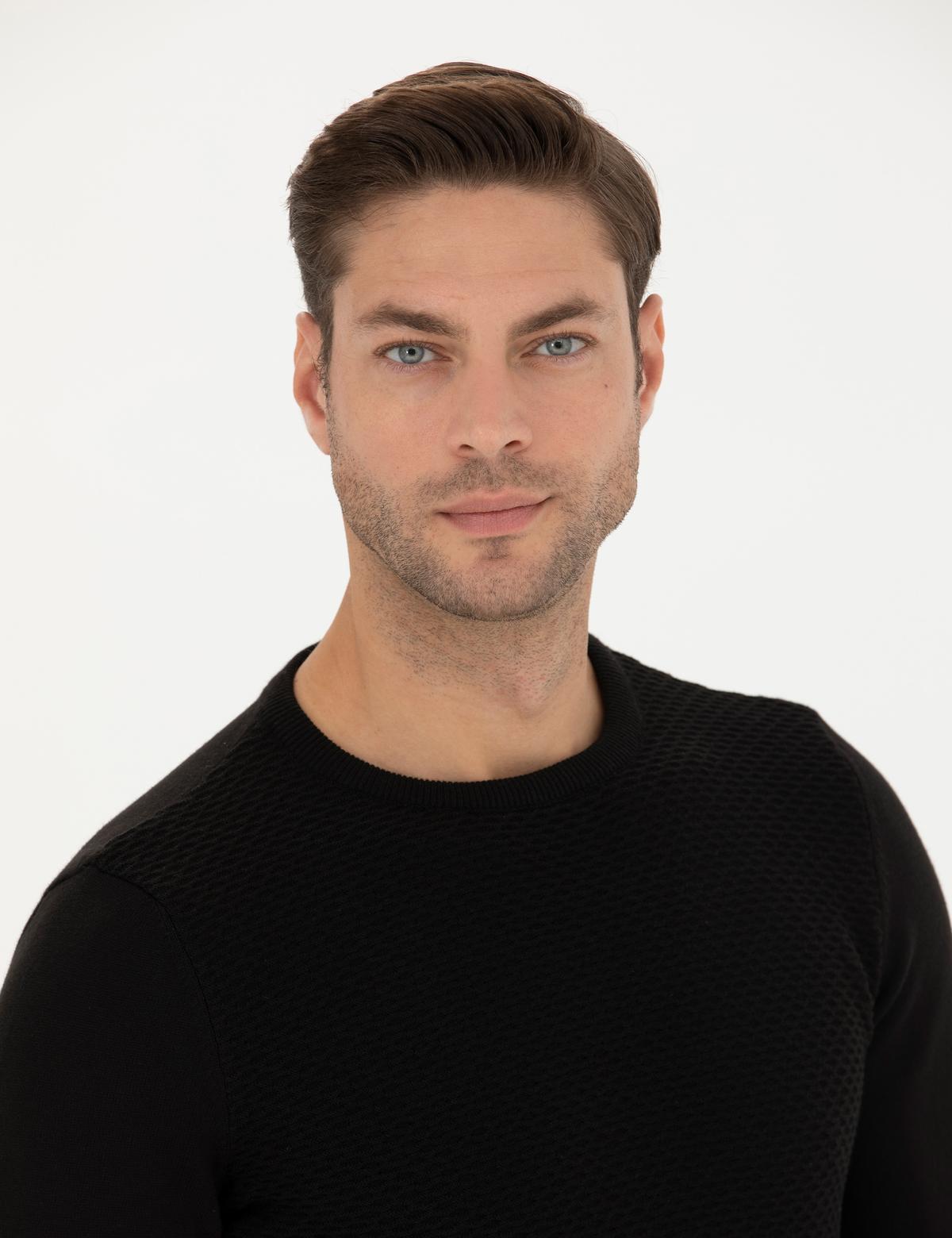 Siyah Slim Fit Bisiklet Yaka Triko Kazak - 50281819021