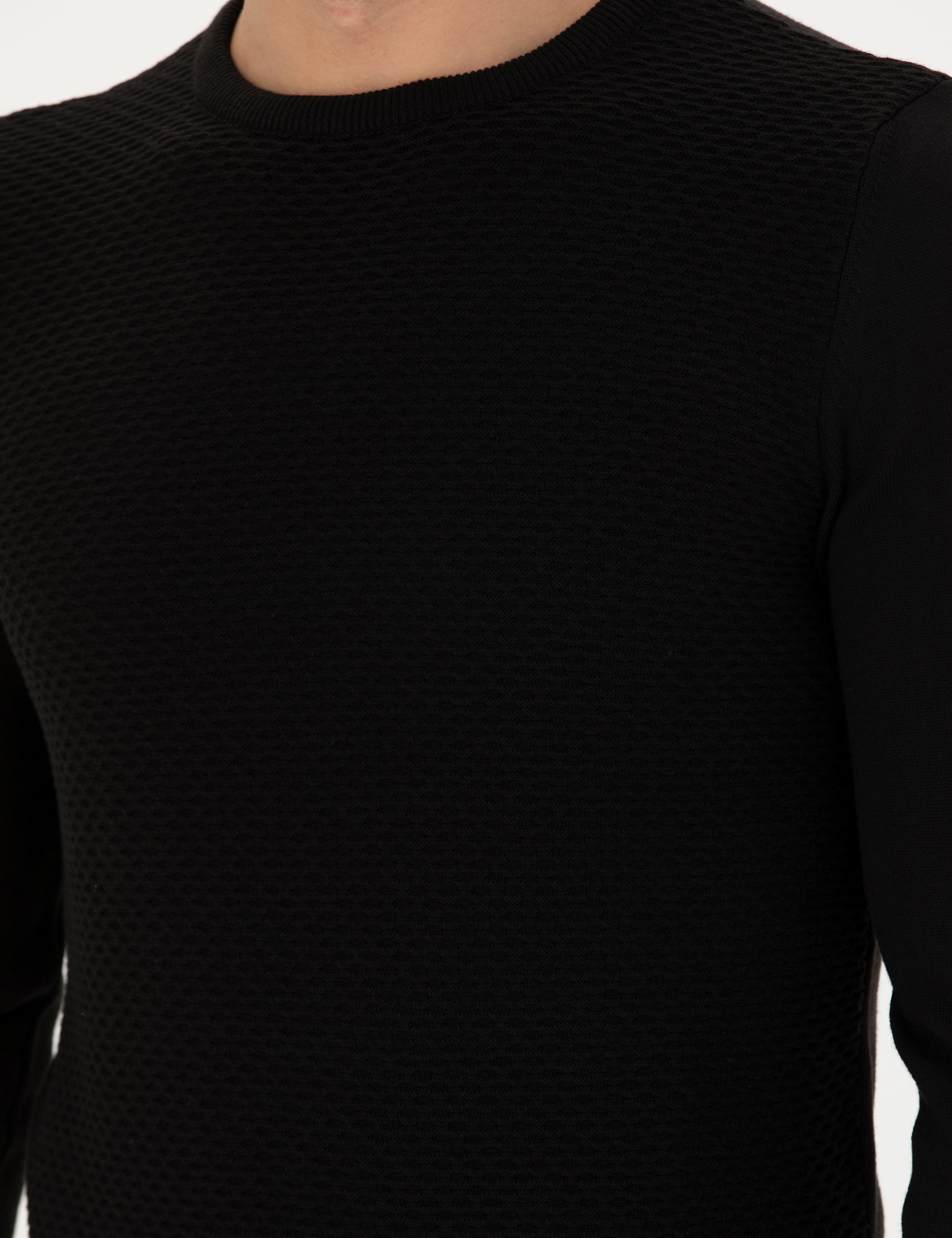 Siyah Slim Fit Bisiklet Yaka Triko Kazak