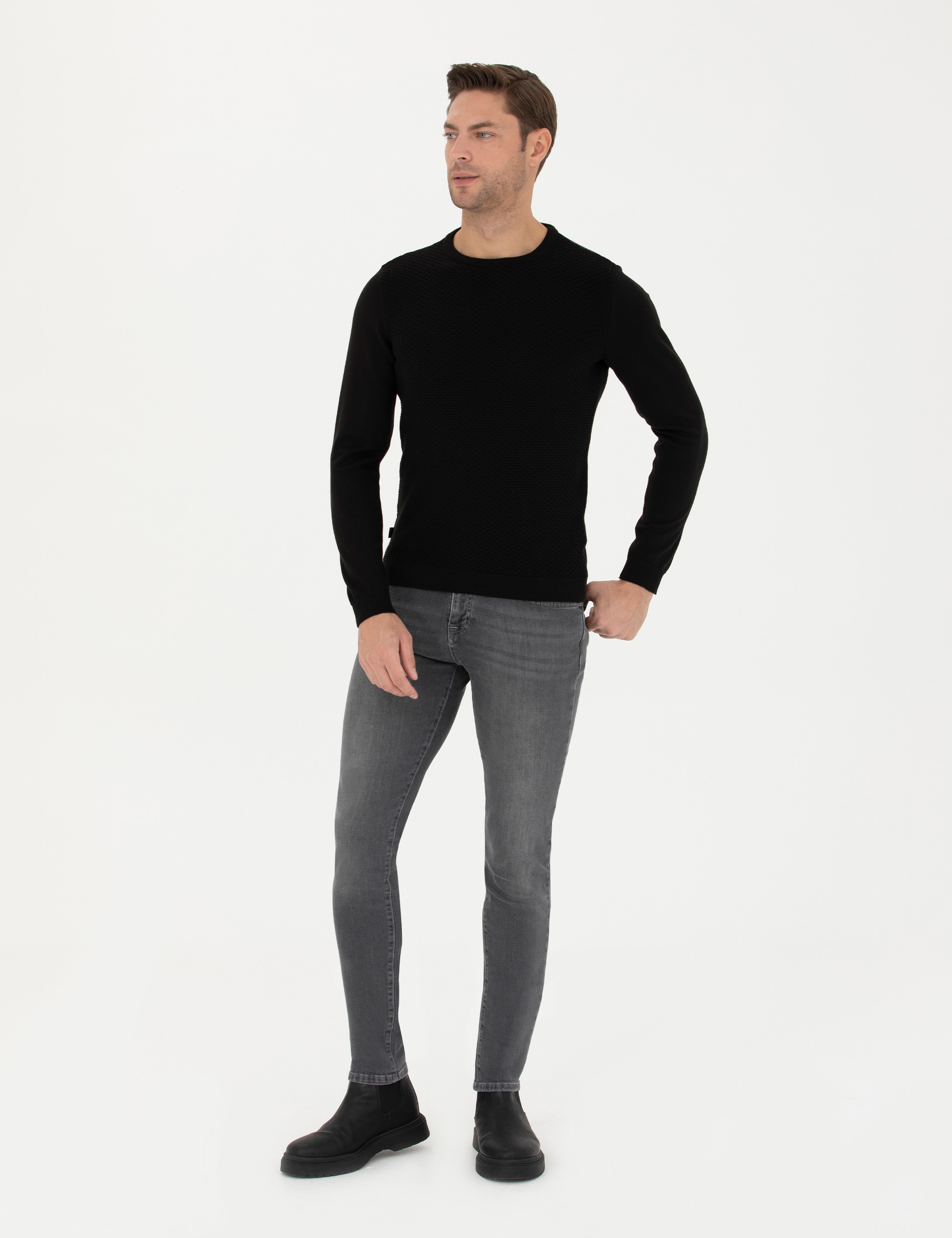 Siyah Slim Fit Bisiklet Yaka Triko Kazak