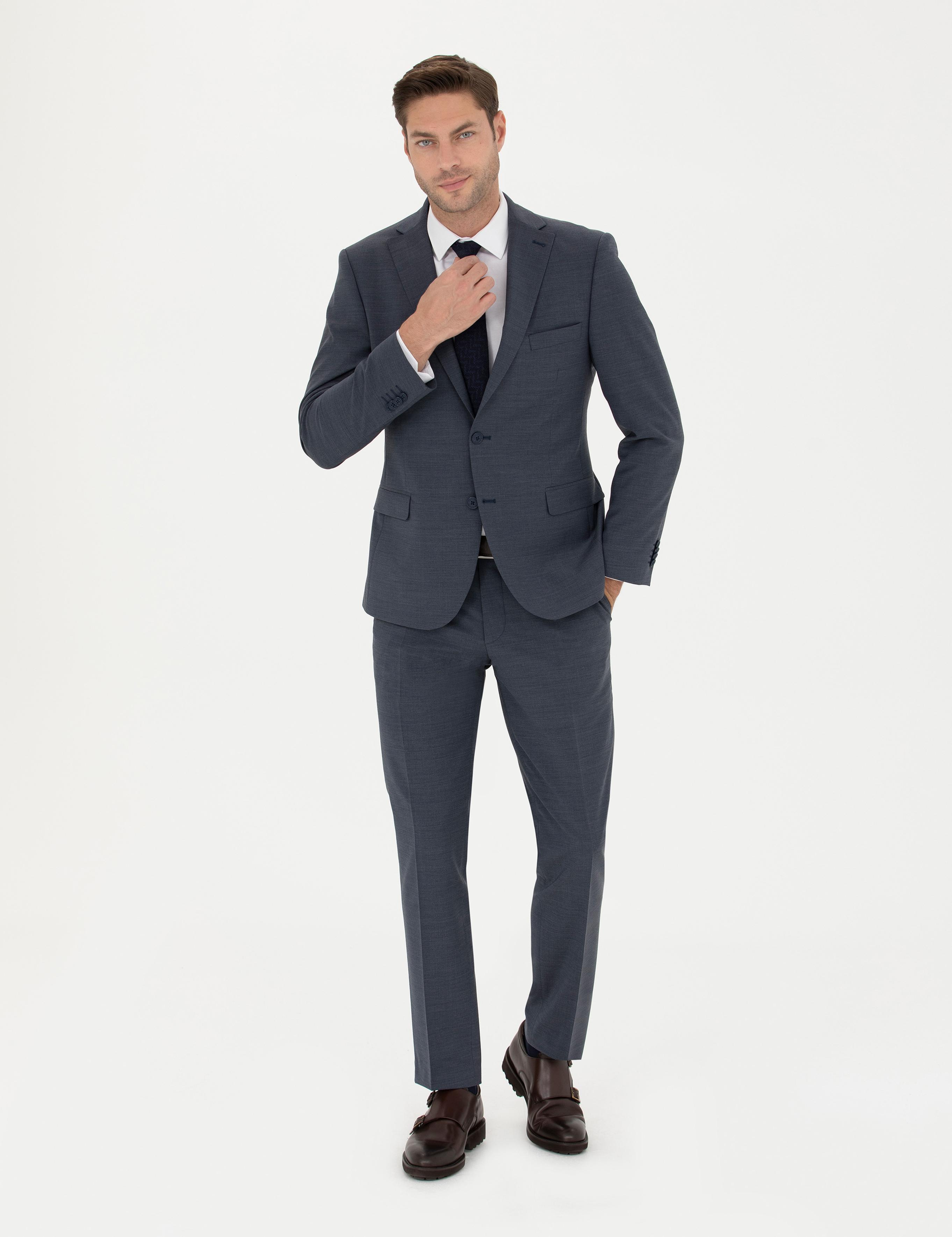 Koyu Mavi Slim Fit Yün Karışımlı Takım Elbise