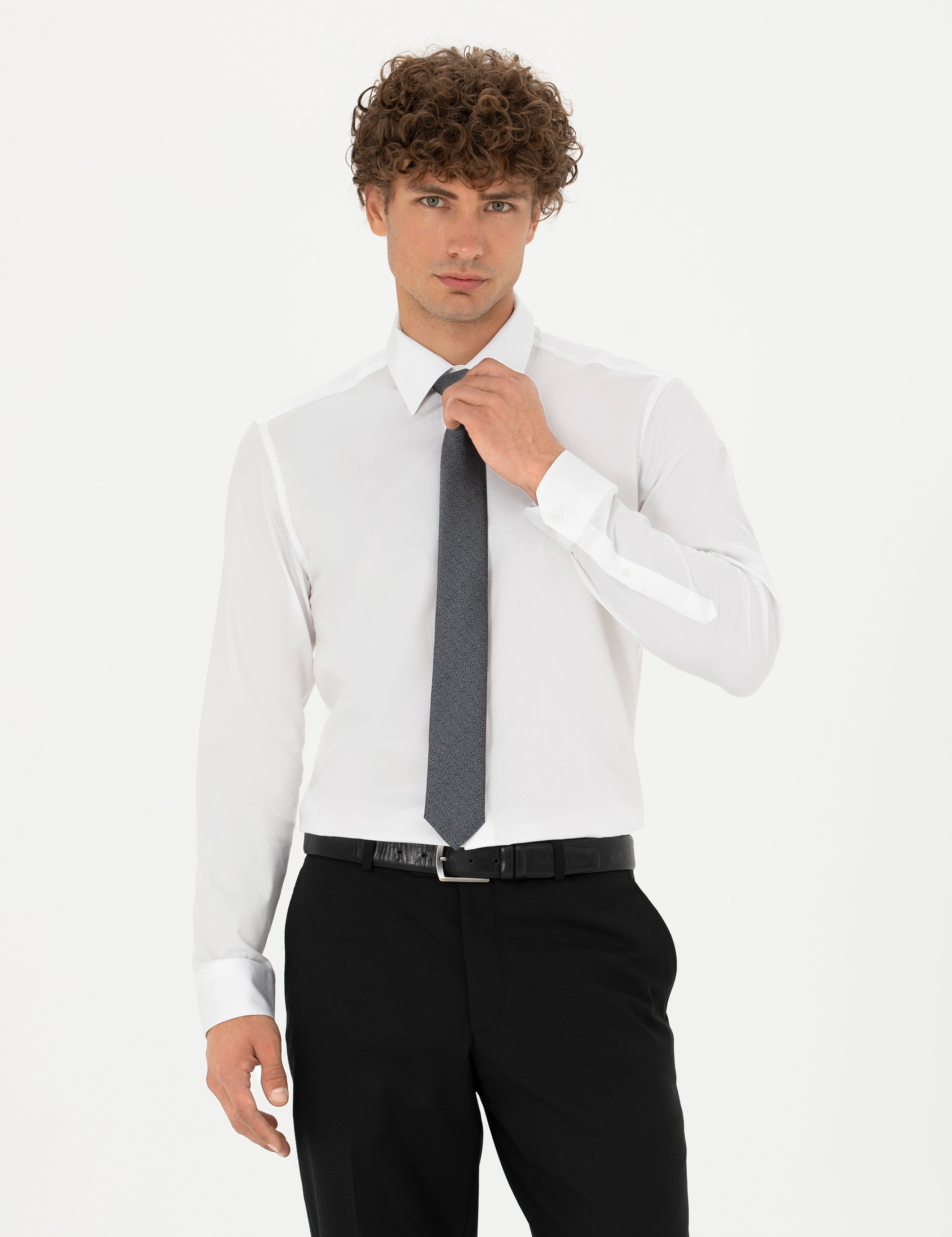 Beyaz Slim Fit Uzun Kollu Gömlek - Image 3