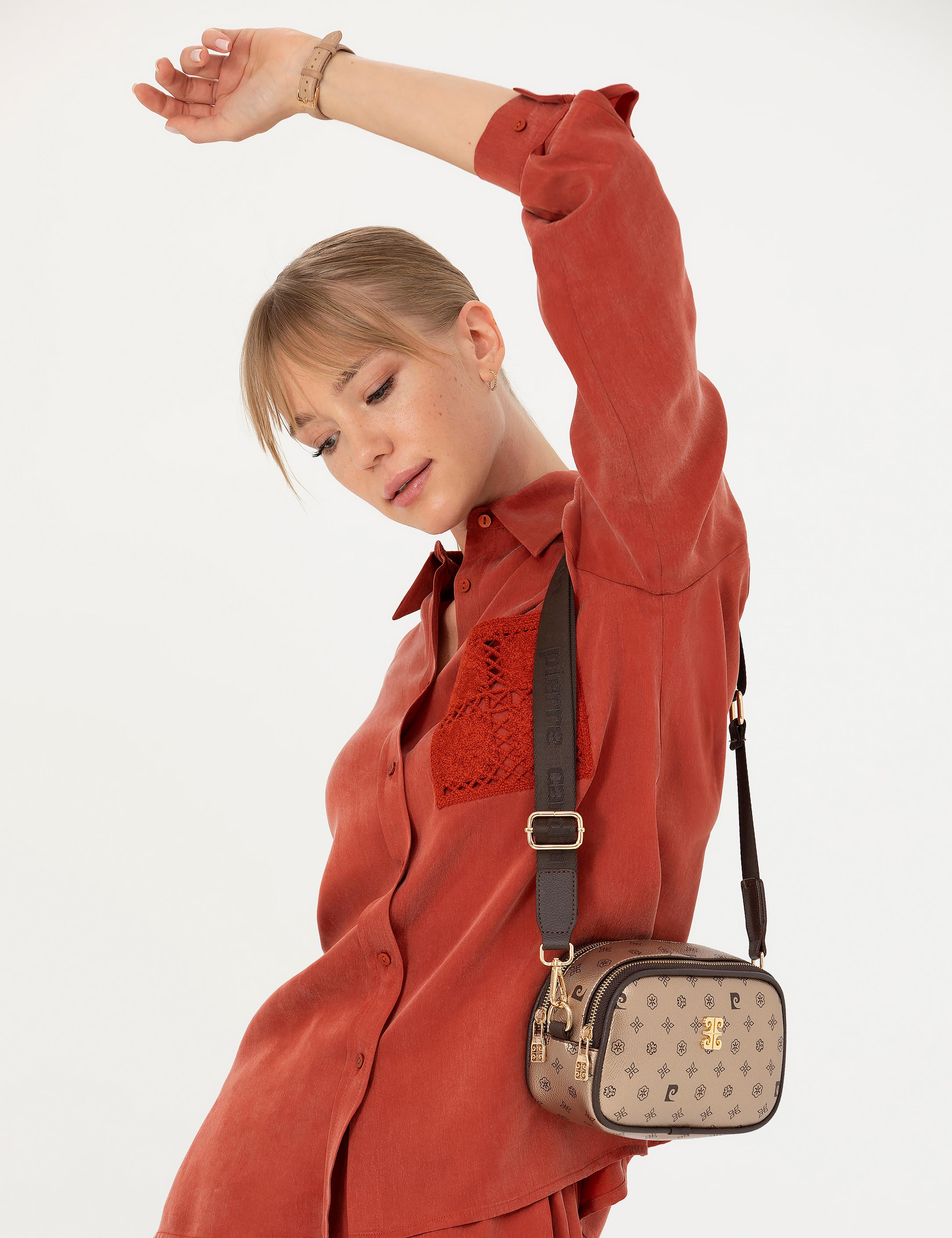 Altın Çapraz Çanta