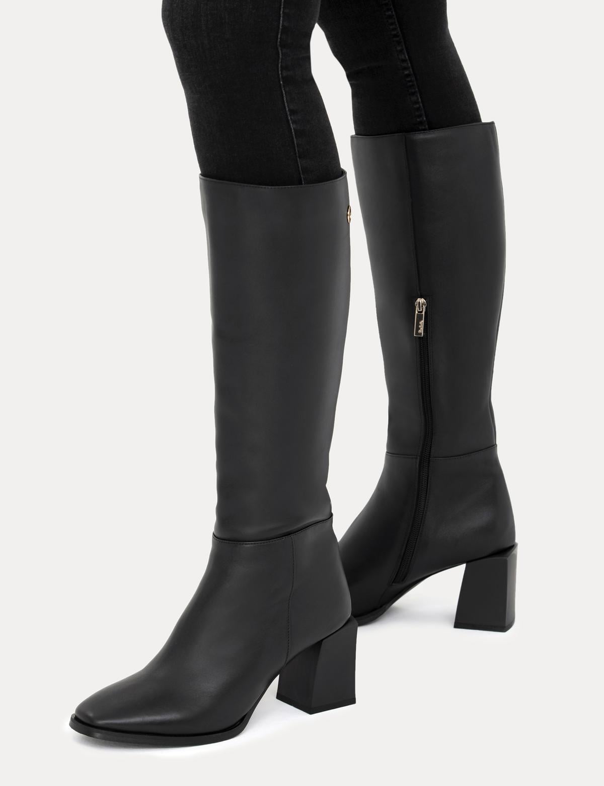 Siyah Topuklu Çizme - 50277702003