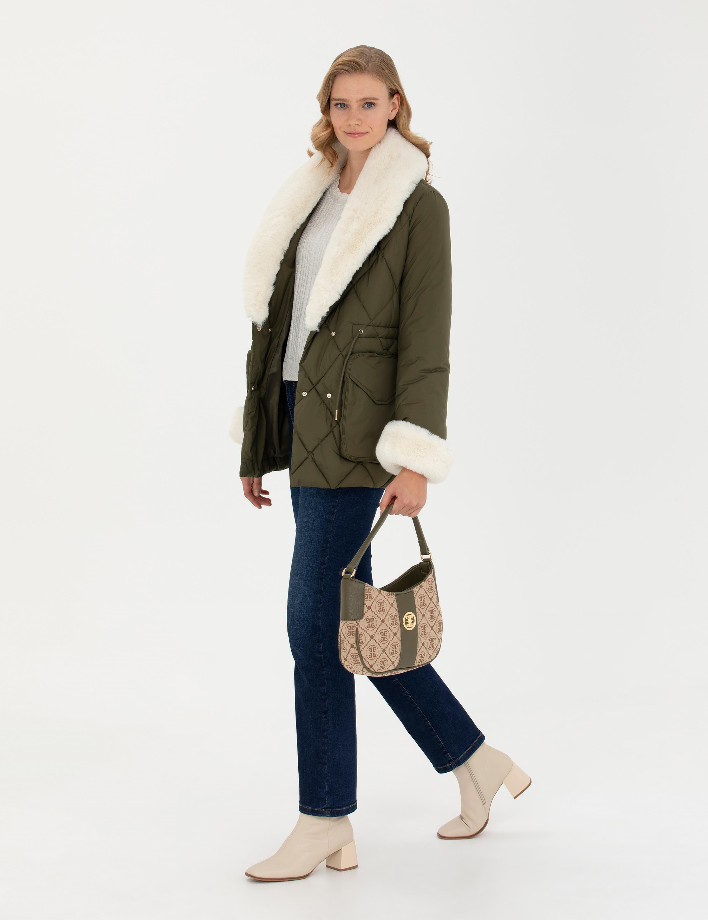 Yeşil Kürklü Mont