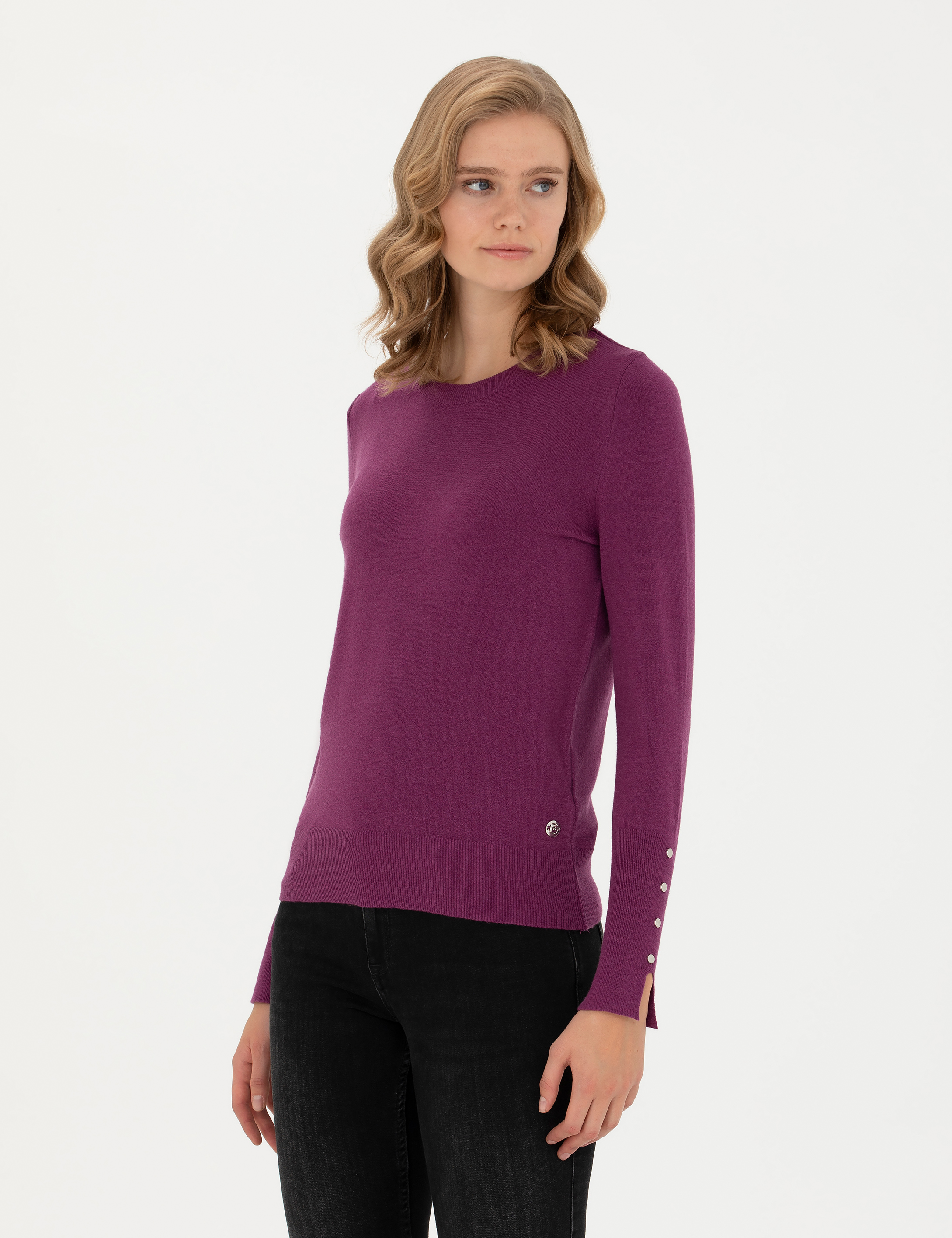 Menekşe Slim Fit Bisiklet Yaka Kazak