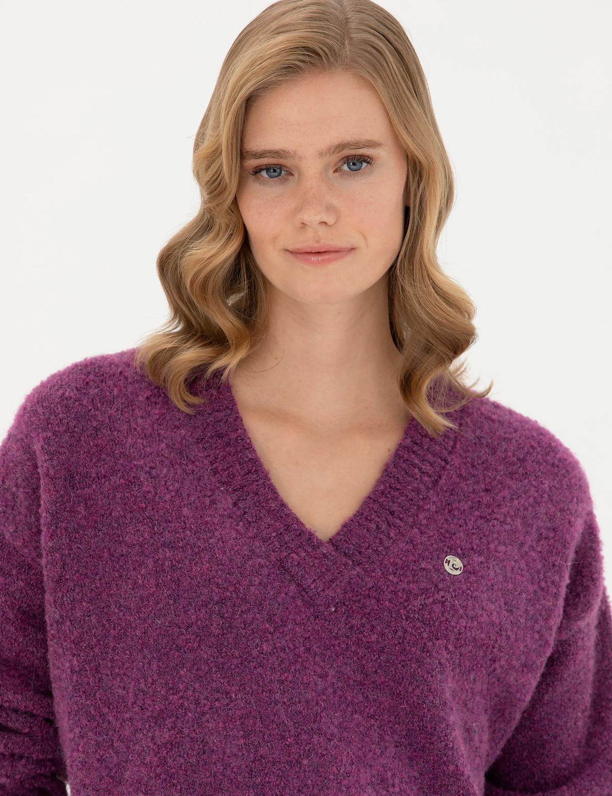 Menekşe Comfort Fit V Yaka Kazak - 50277149023