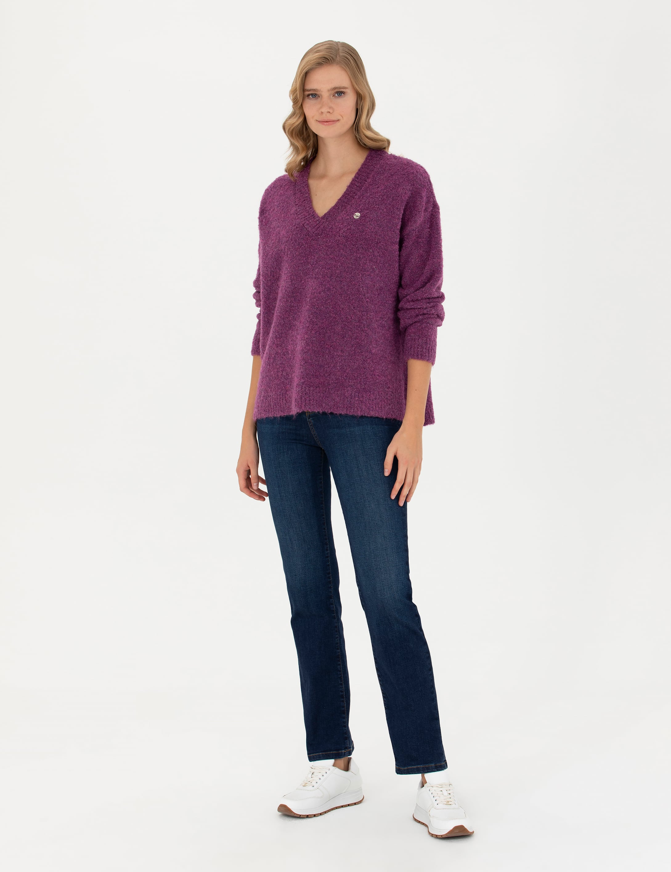Menekşe Comfort Fit V Yaka Kazak - Image 4