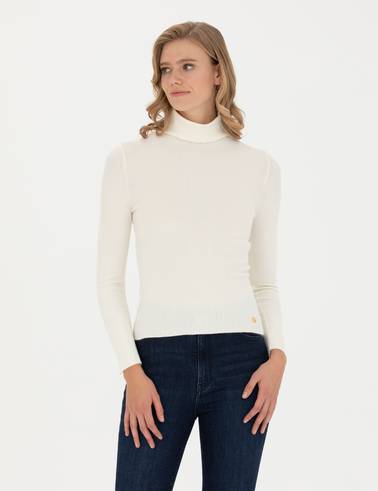 Ekru Extra Slim Fit Balıkçı Yaka Kazak