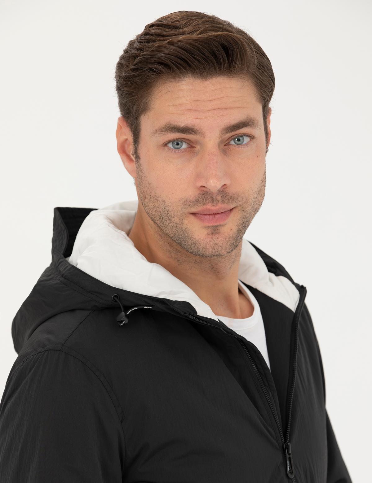 Siyah Kapişonlu Baharlık Mevsimlik Mont - 50273114022