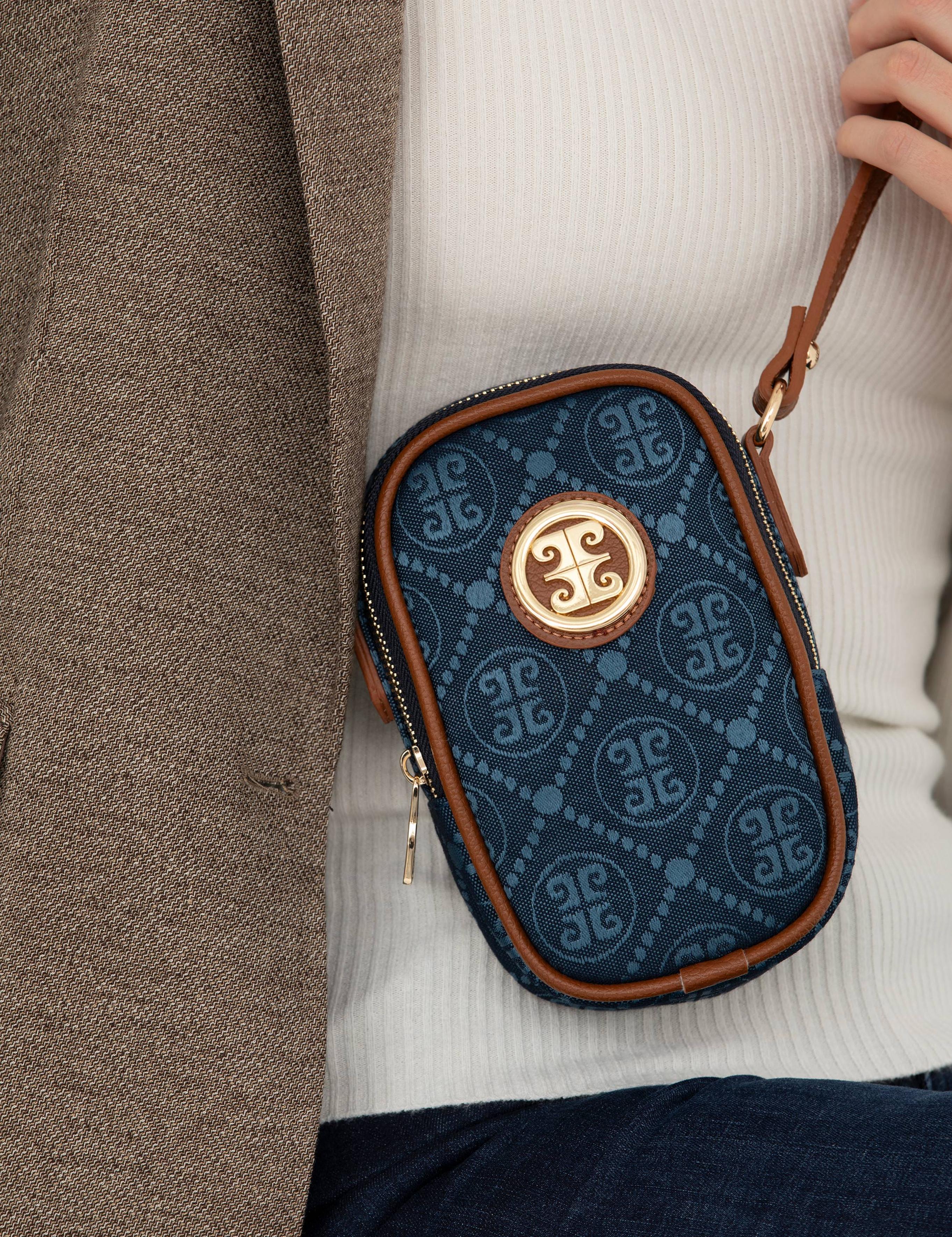 Lacivert Çapraz Çanta