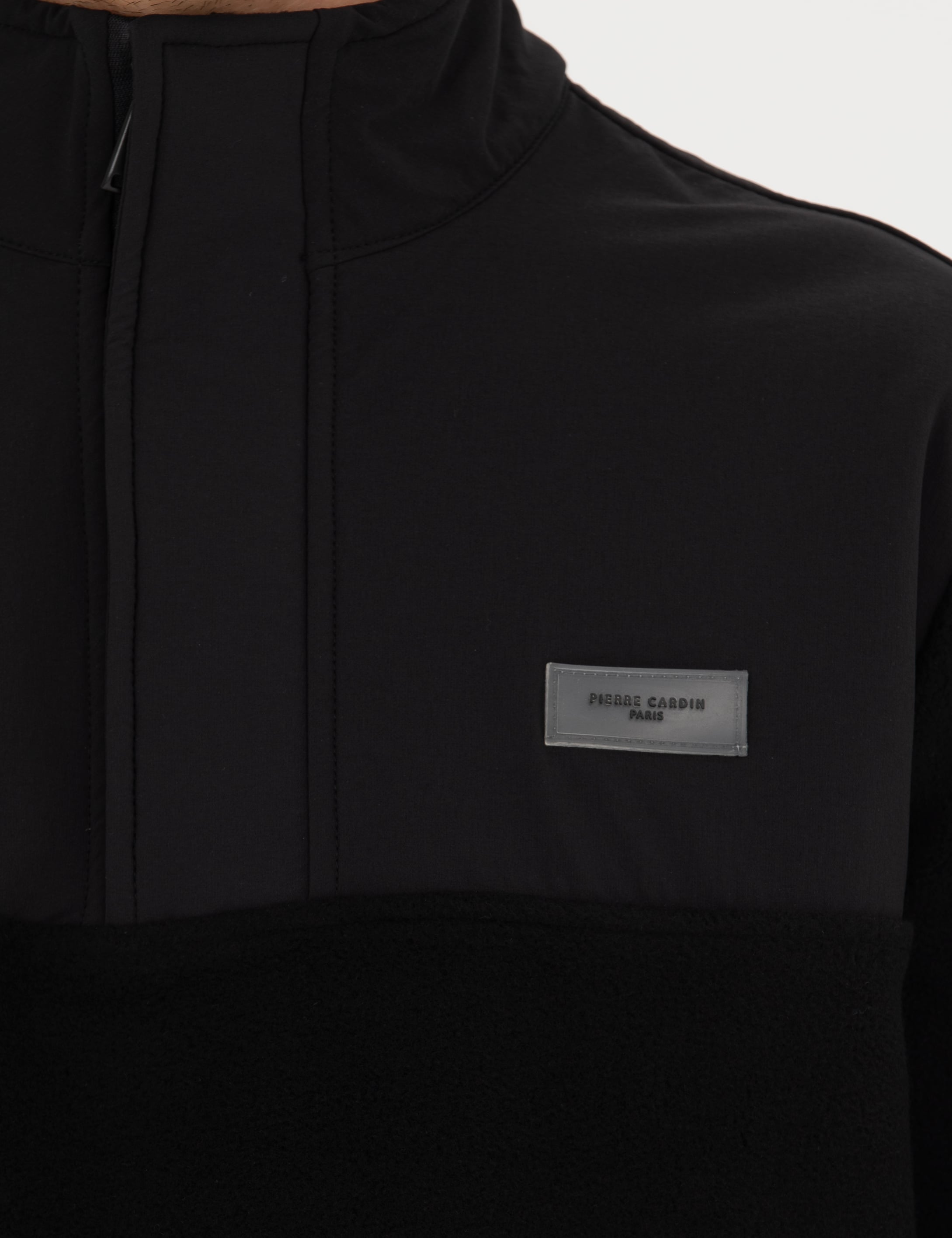 Siyah Regular Fit Sweatshirt