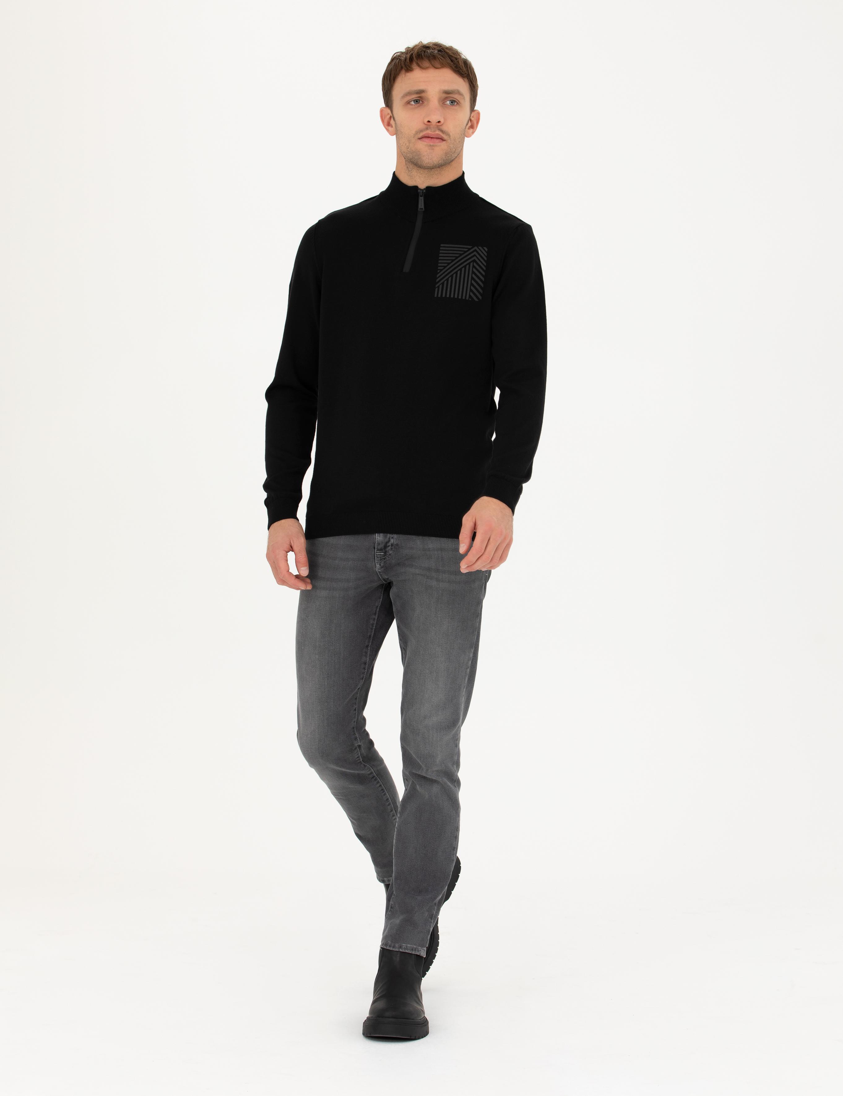 Siyah Slim Fit Fermuarlı Dik Yaka Triko Kazak