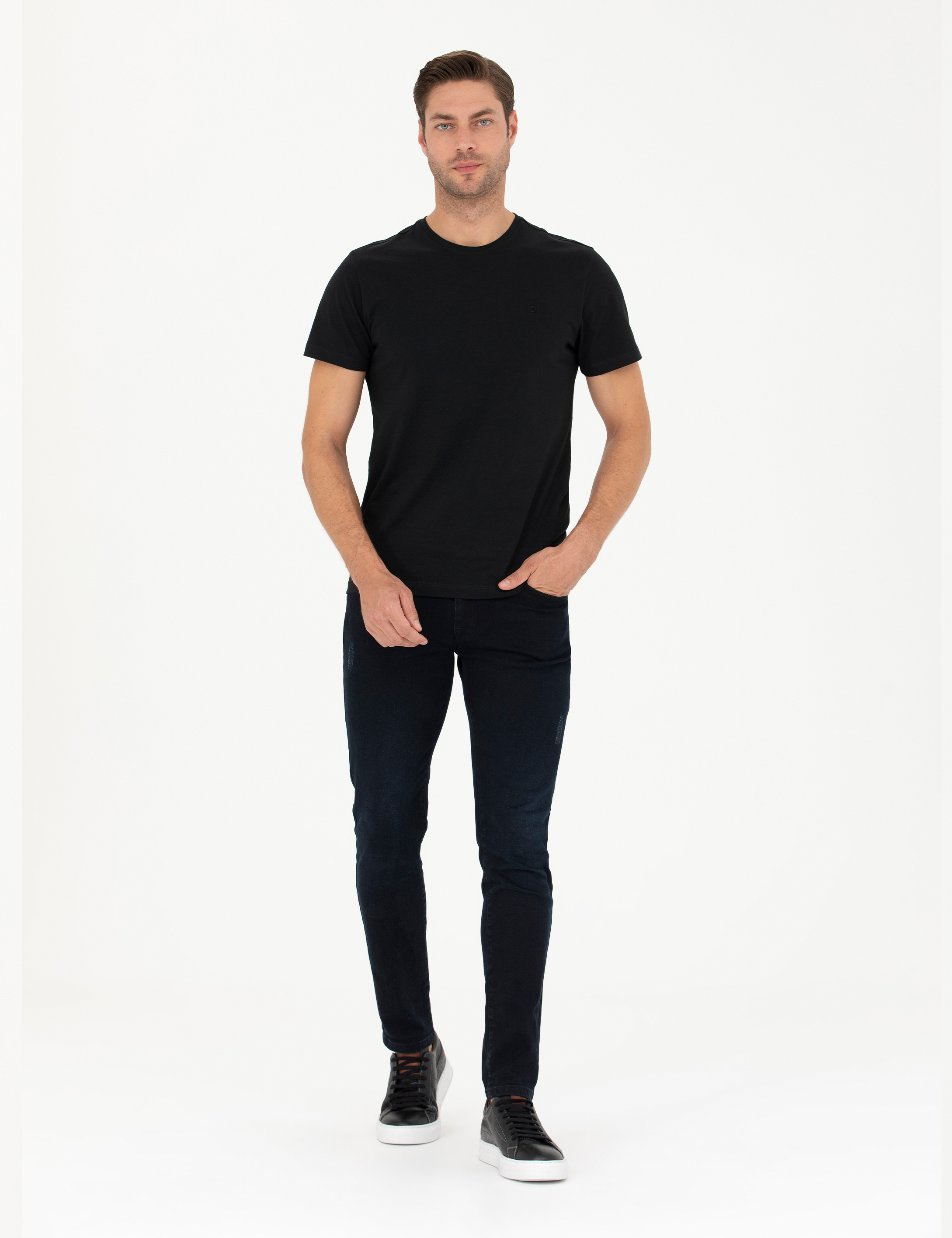 Siyah Slim Fit %100 Pamuk Bisiklet Yaka Basic Tişört