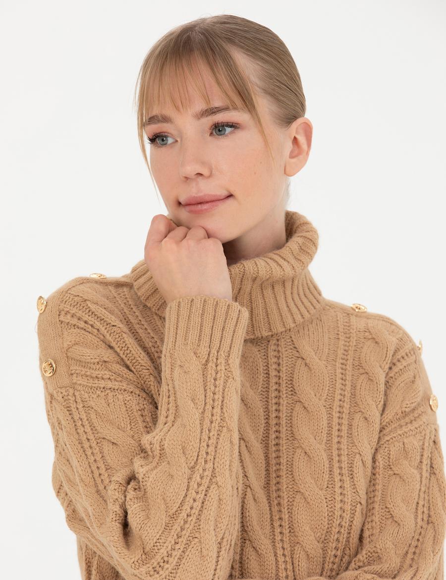 Bej Regular Fit Balıkçı Yaka Kazak