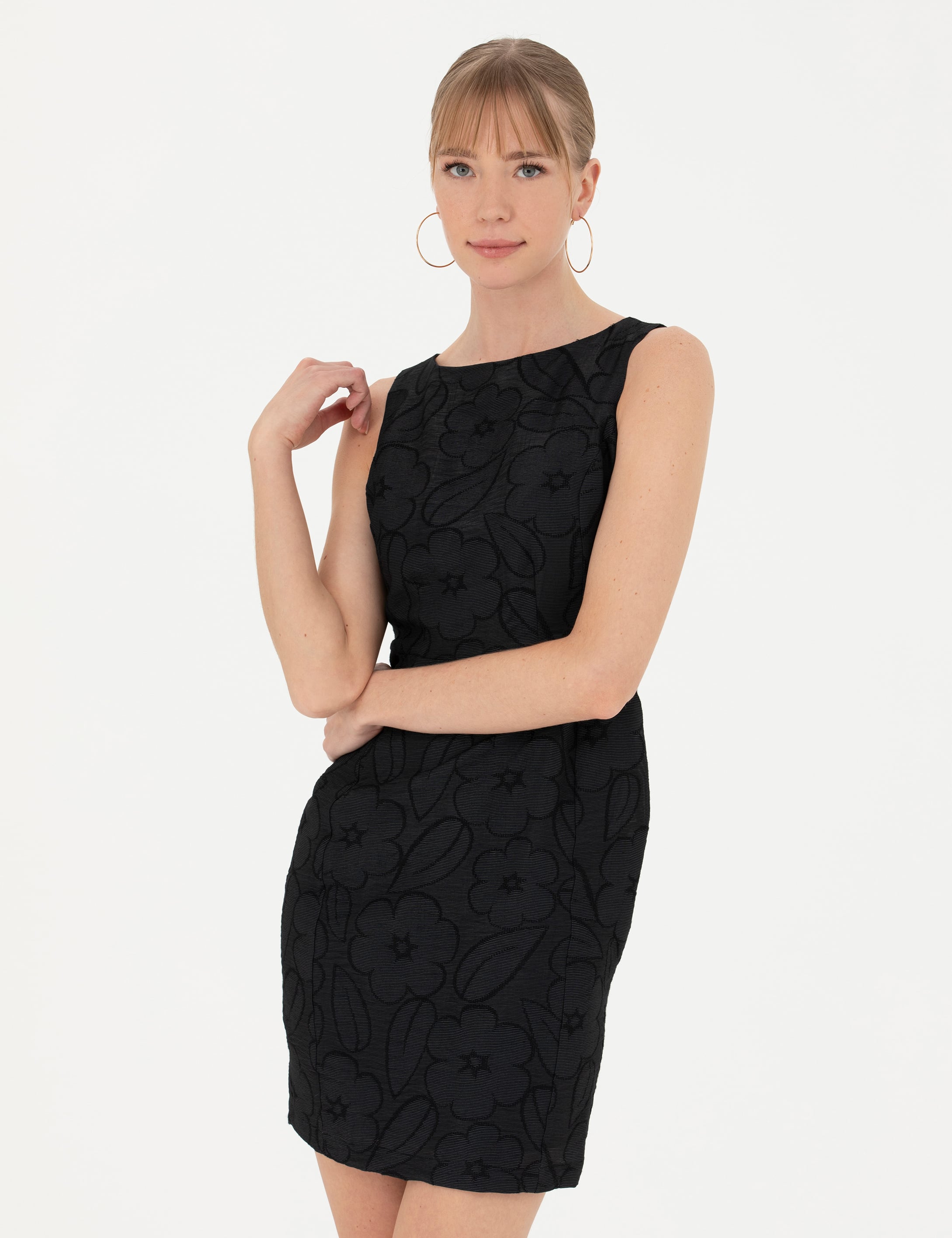 Siyah Slim Fit Dokuma Elbise