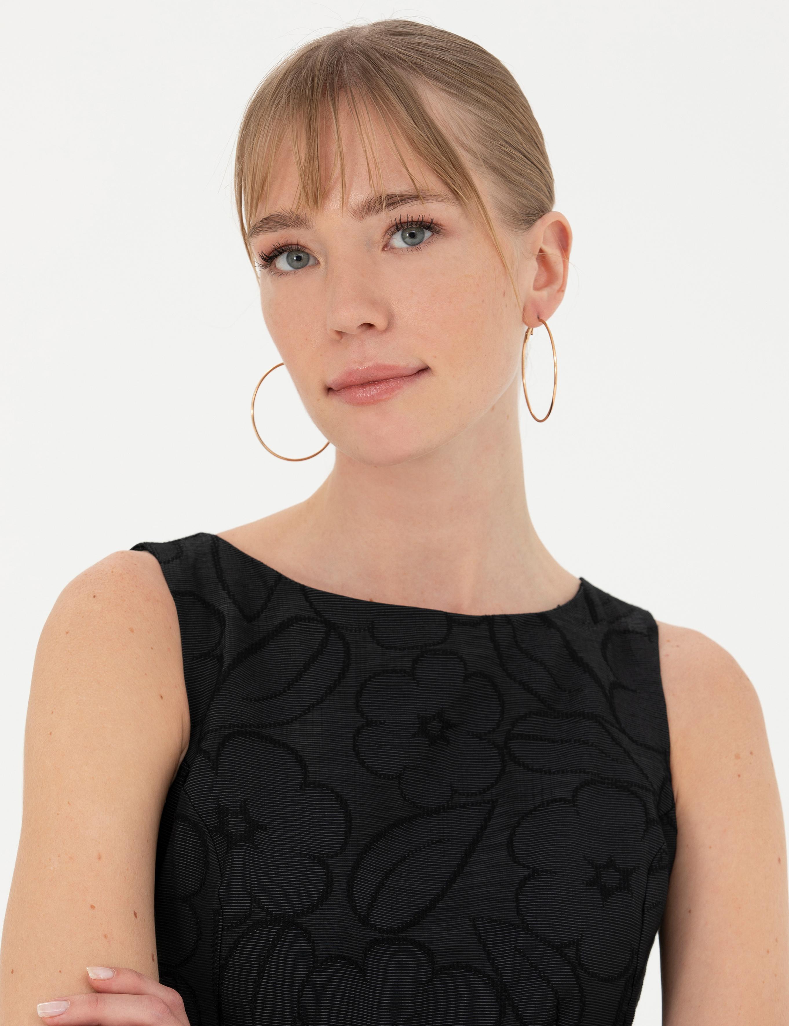 Siyah Slim Fit Dokuma Elbise