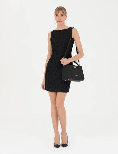 Siyah Slim Fit Dokuma Elbise