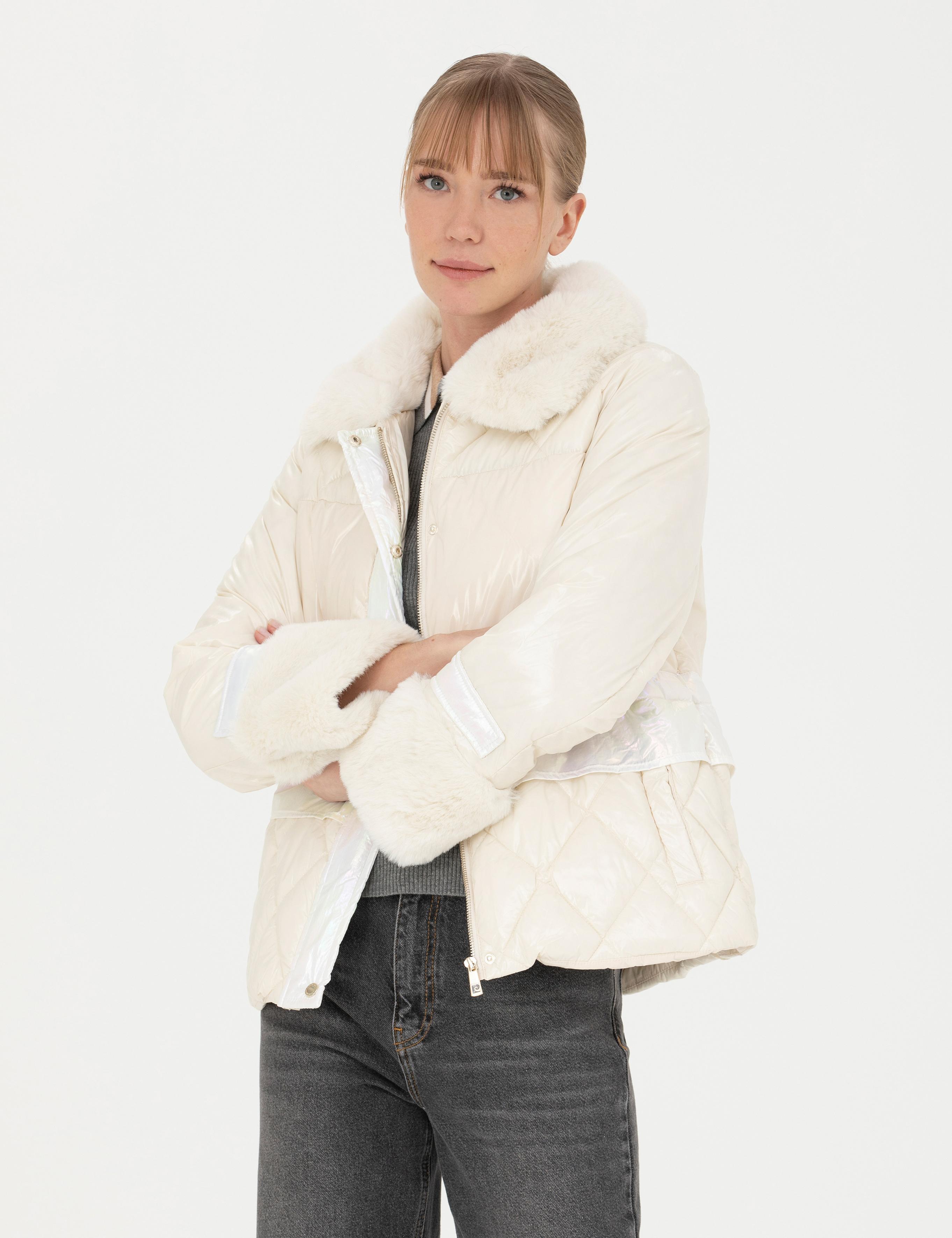 Ekru Kürk Yaka Mont