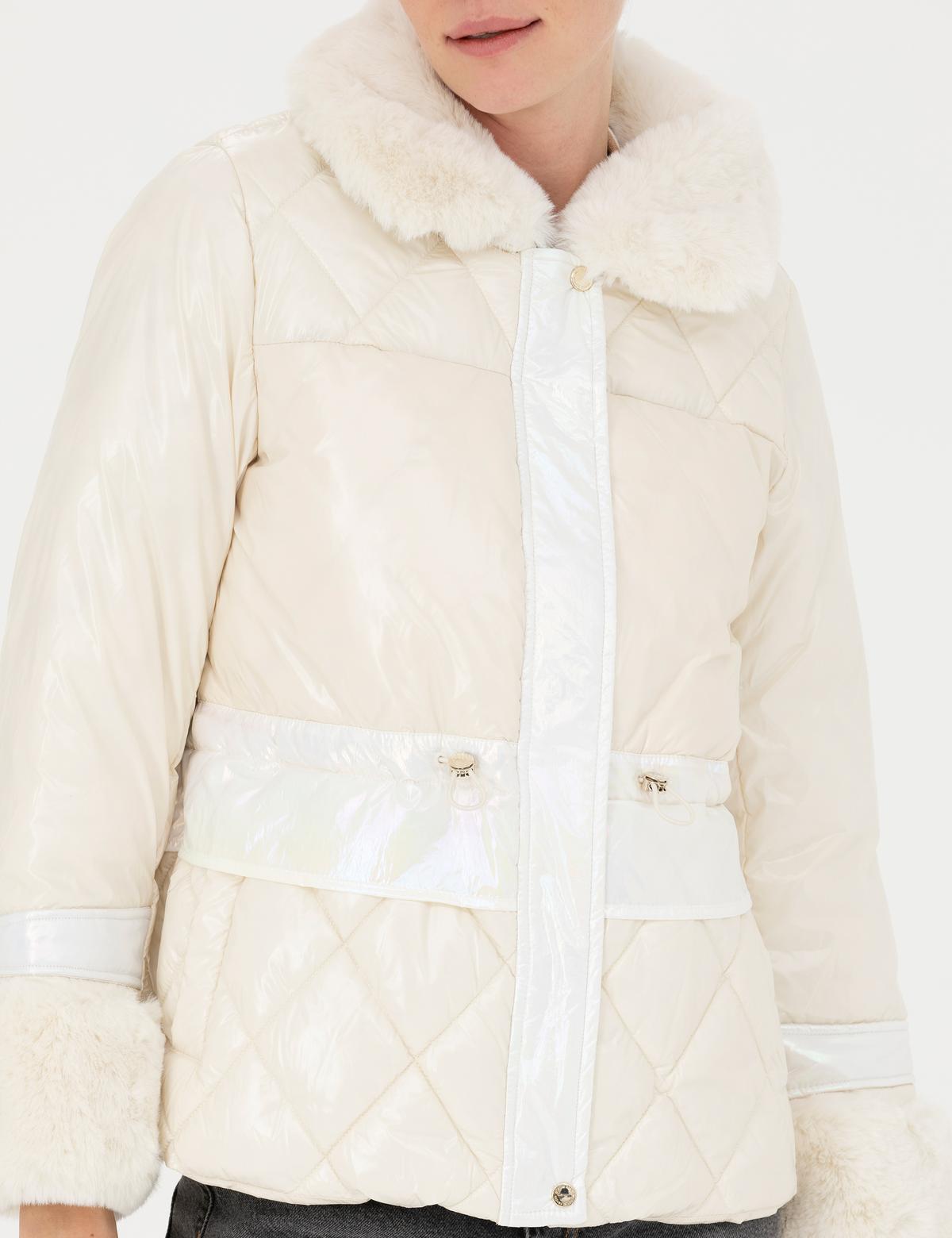 Ekru Kürk Yaka Mont - 50277565004