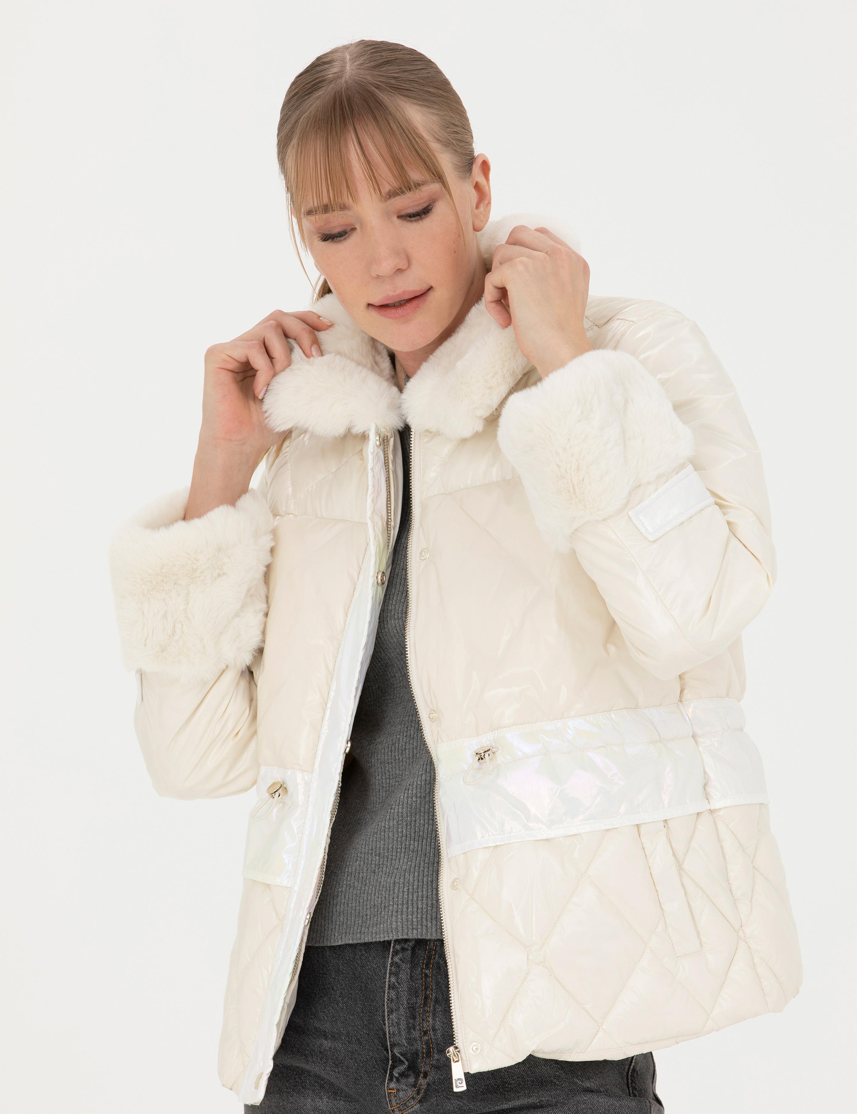 Ekru Kürk Yaka Mont