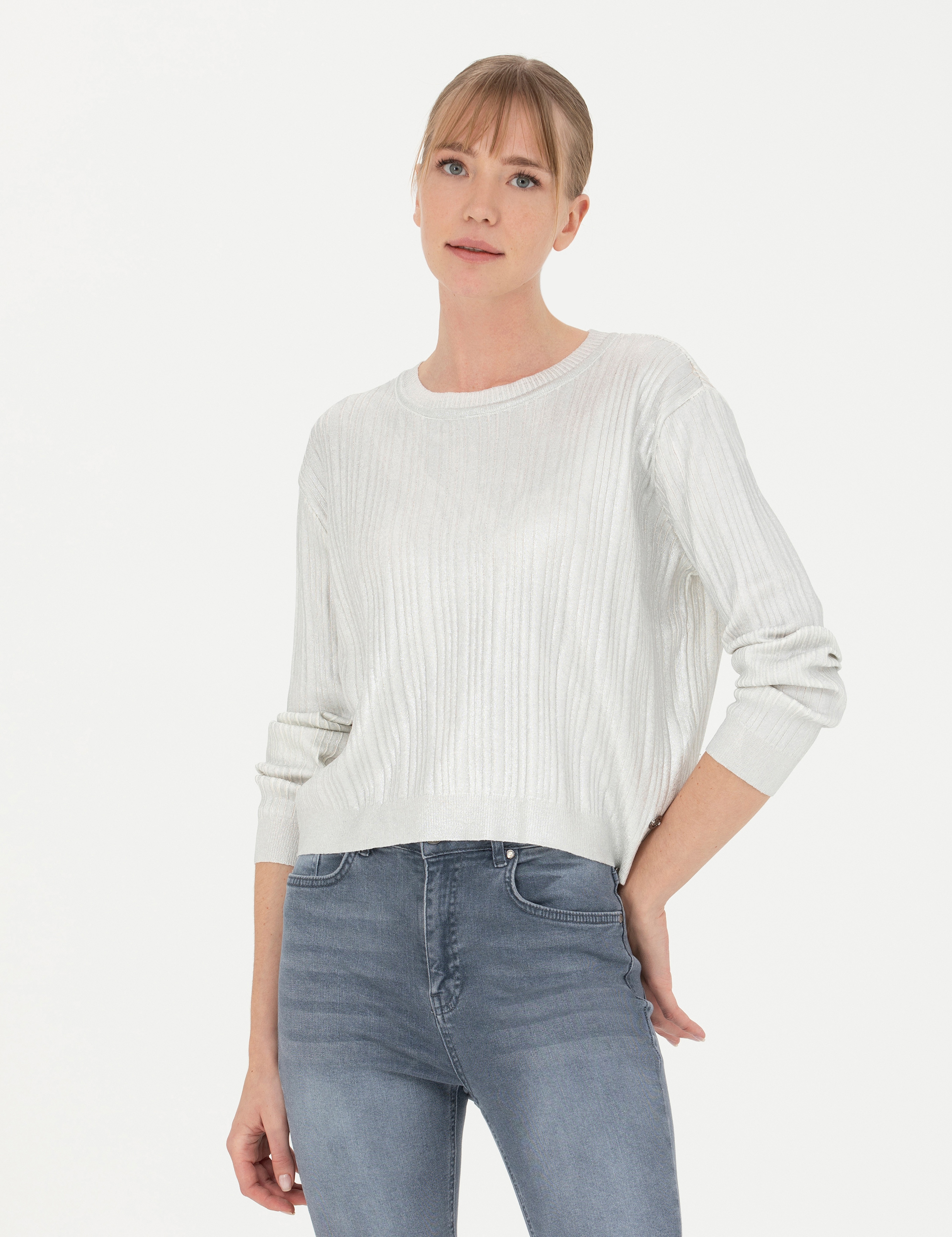 Ekru Regular Fit Bisiklet Yaka Kazak - Image 1