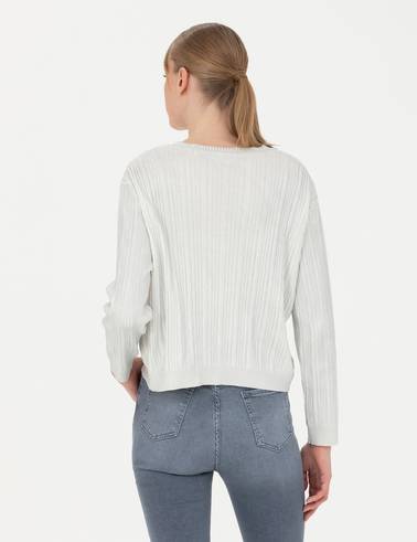 Ekru Regular Fit Bisiklet Yaka Kazak