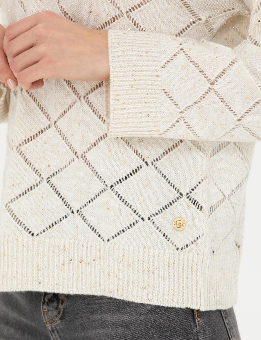 Krem Comfort Fit V Yaka Kazak