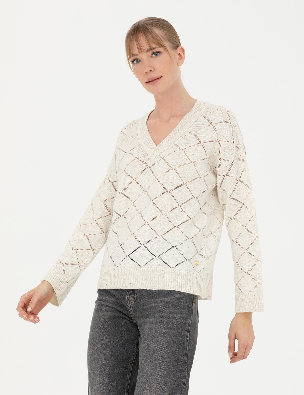 Krem Comfort Fit V Yaka Kazak